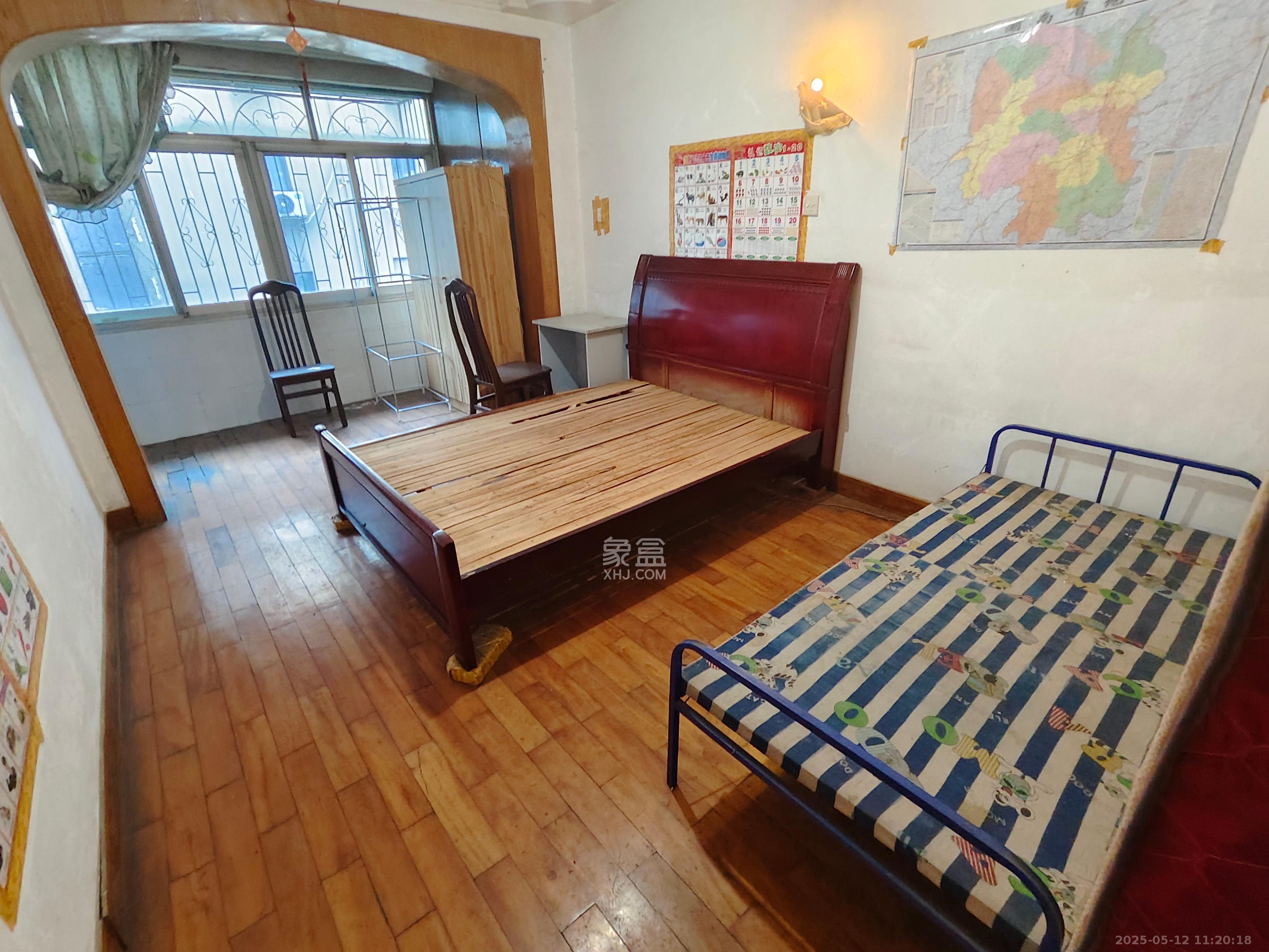 公安分局宿舍  2室1厅1卫    1200.0元/月室内图