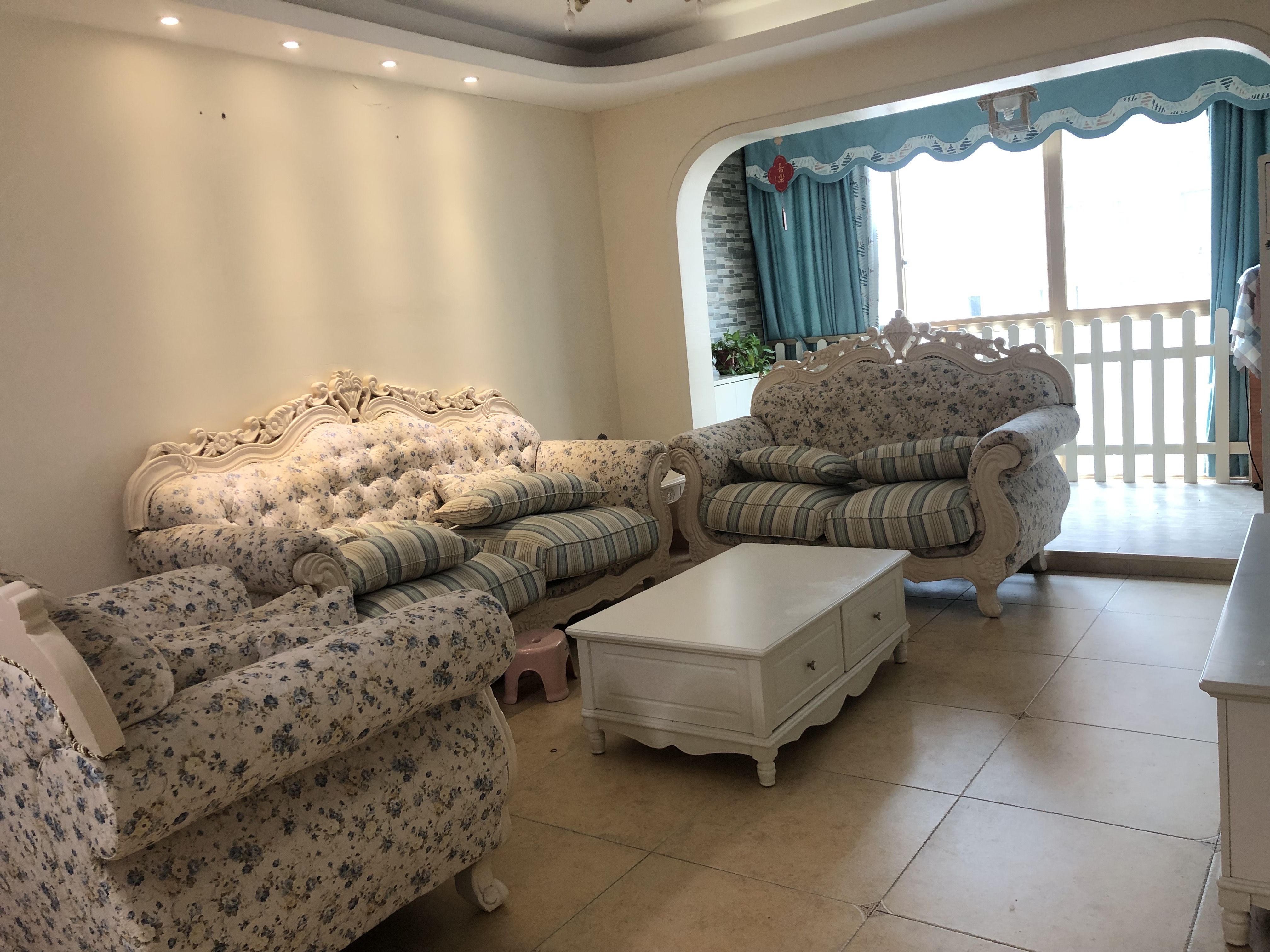 锦绣湘城  3室0厅0卫   2100.00元/月户型图