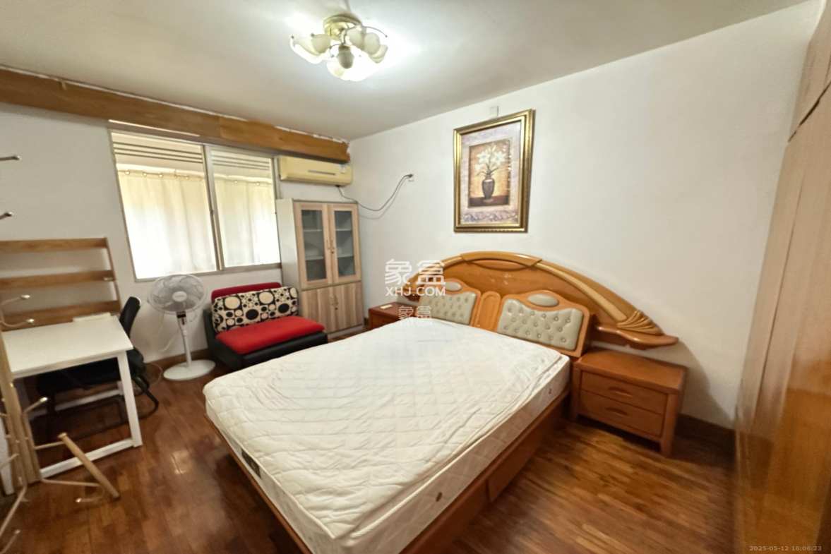 桔园小区1-8片  2室1厅1卫    1500.0元/月 桔园小区1-8片  2室1厅1卫    1500.0元/月室内图