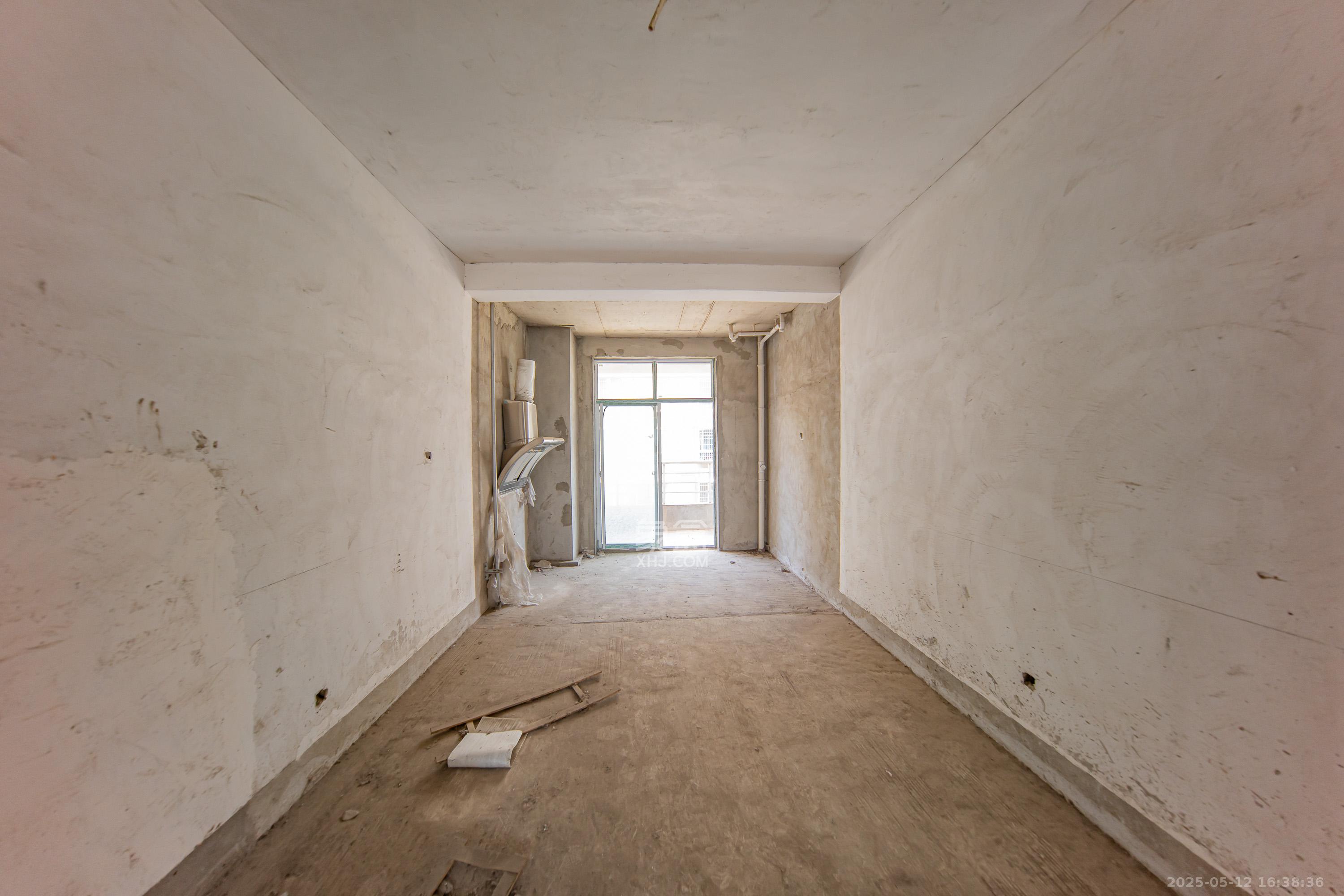 锑都家园 3室2厅2卫 48.6万 锑都家园 3室2厅2卫 48.6万客厅