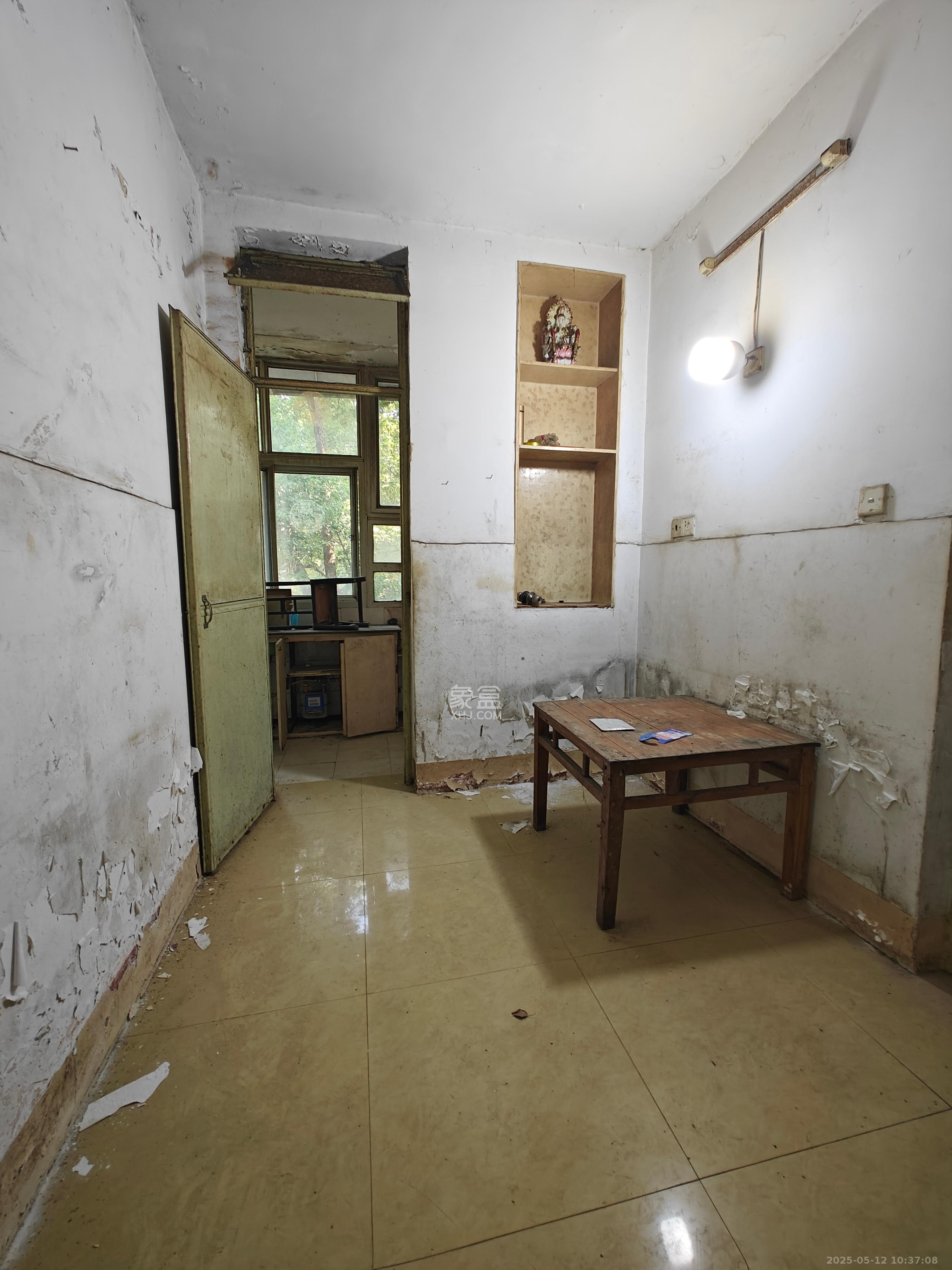 梅苑家园煤科院宿舍 3室2厅1卫 800.0元/月 梅苑家园煤科院宿舍 3室2厅1卫 800.0元/月室内图