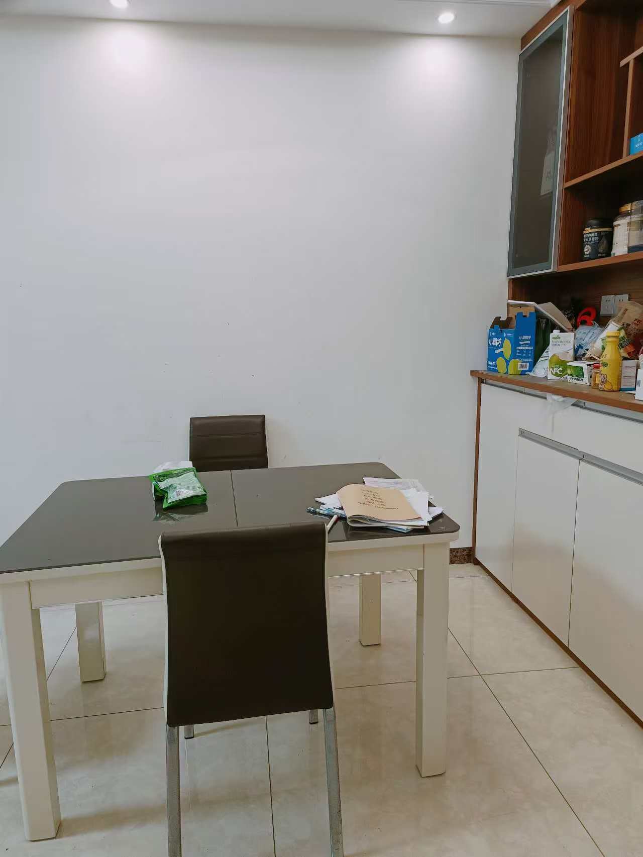 昌茂水木清华  2室2厅1卫    115.0万 昌茂水木清华  2室2厅1卫    115.0万室内图