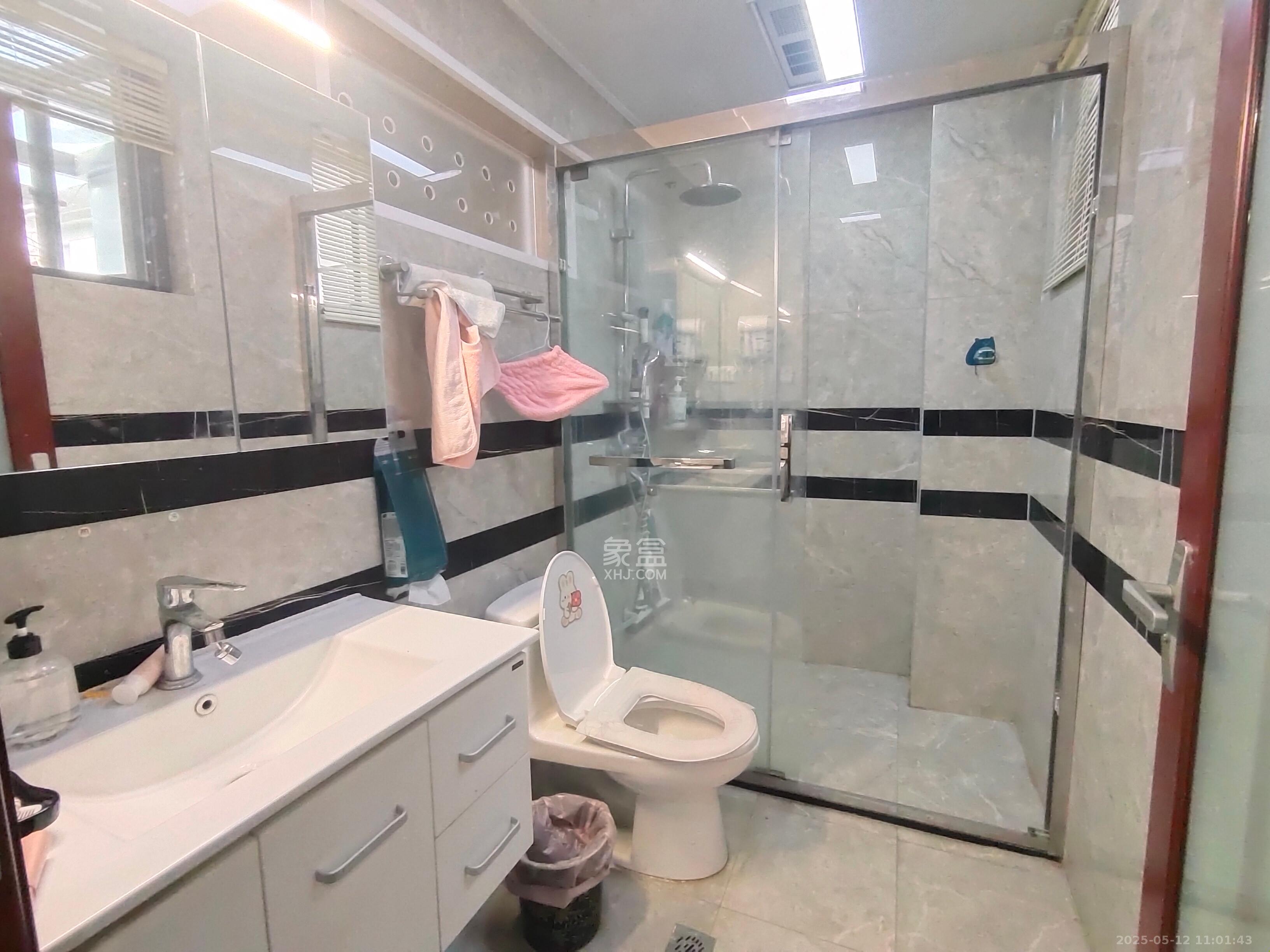 汀湘十里 7室3厅4卫 15000.0元/月 汀湘十里 7室3厅4卫 15000.0元/月室内图