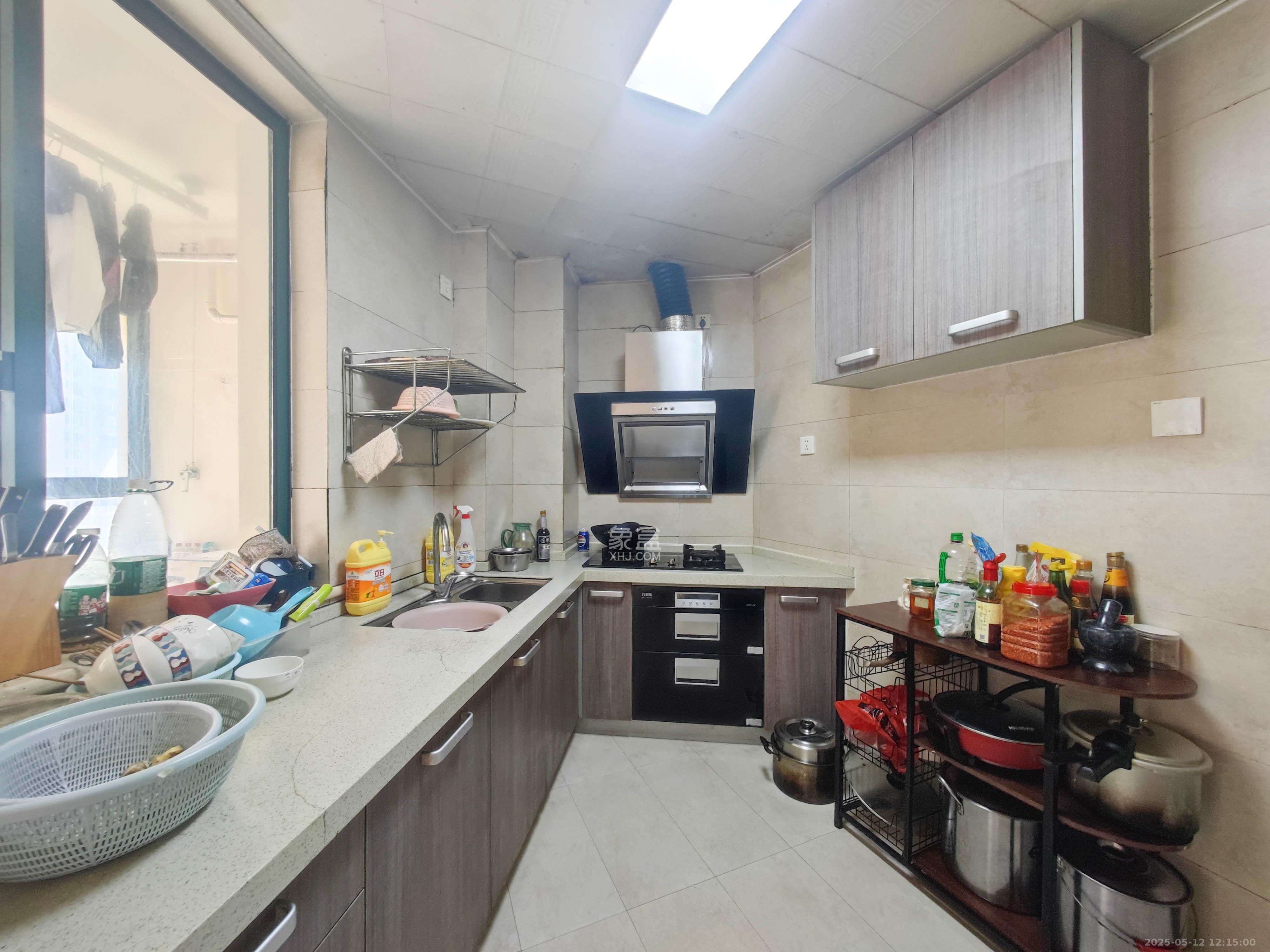 华盛世纪新城 3室2厅2卫 95.0万 华盛世纪新城 3室2厅2卫 95.0万其他