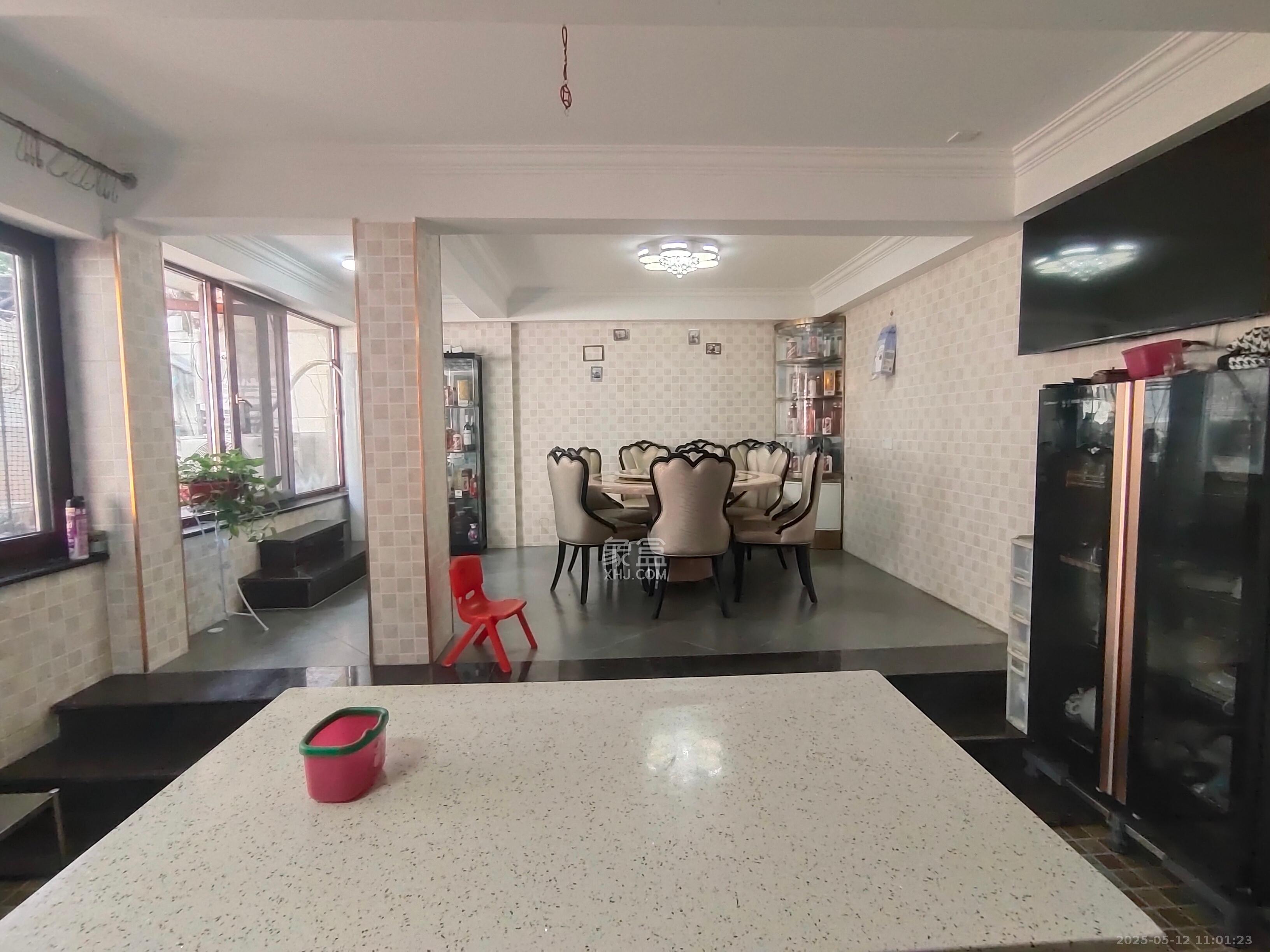 汀湘十里 7室3厅4卫 15000.0元/月 汀湘十里 7室3厅4卫 15000.0元/月室内图