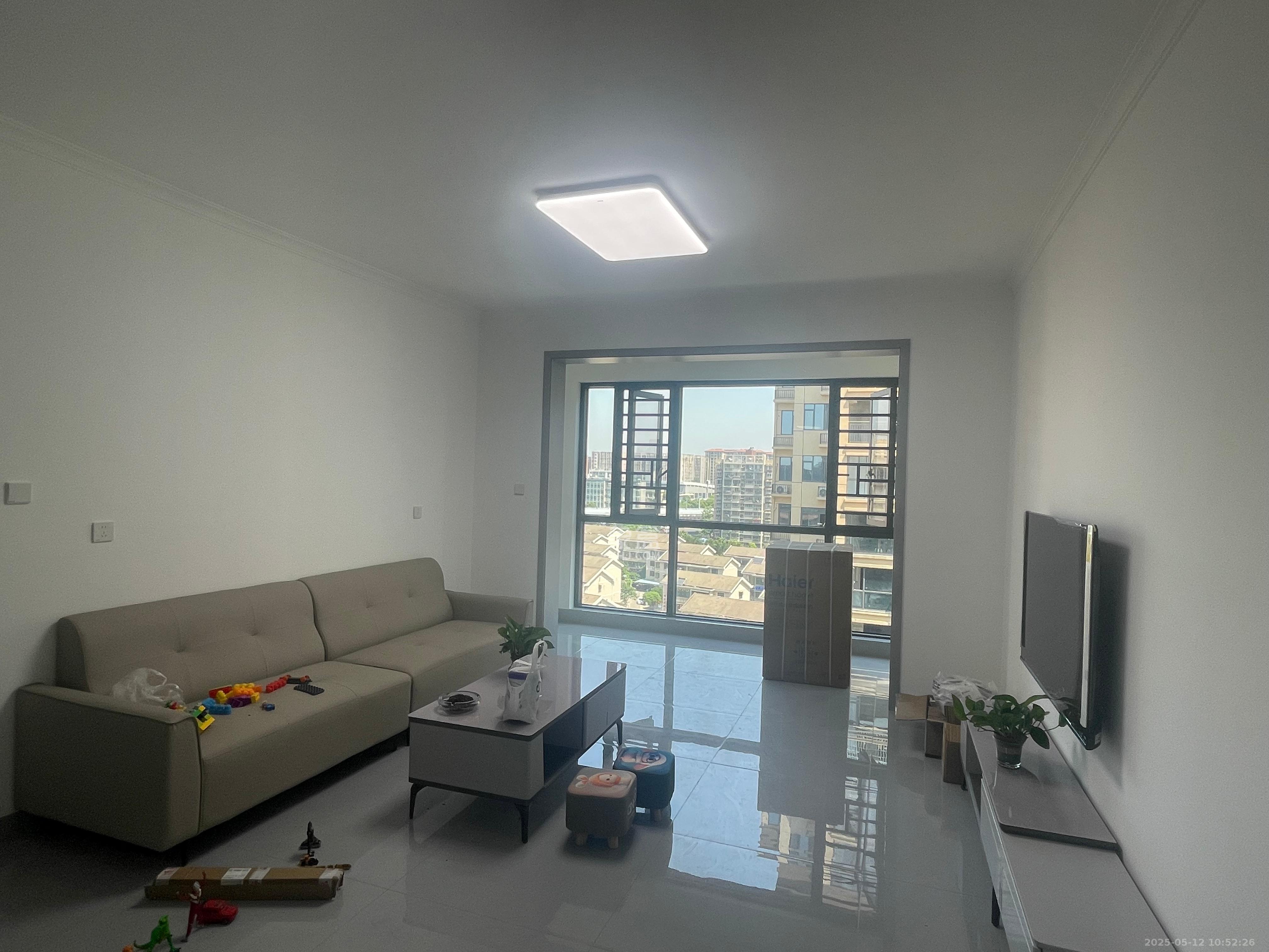 先鋒新宇  2室1廳1衛(wèi)   2000.00元/月室內(nèi)圖