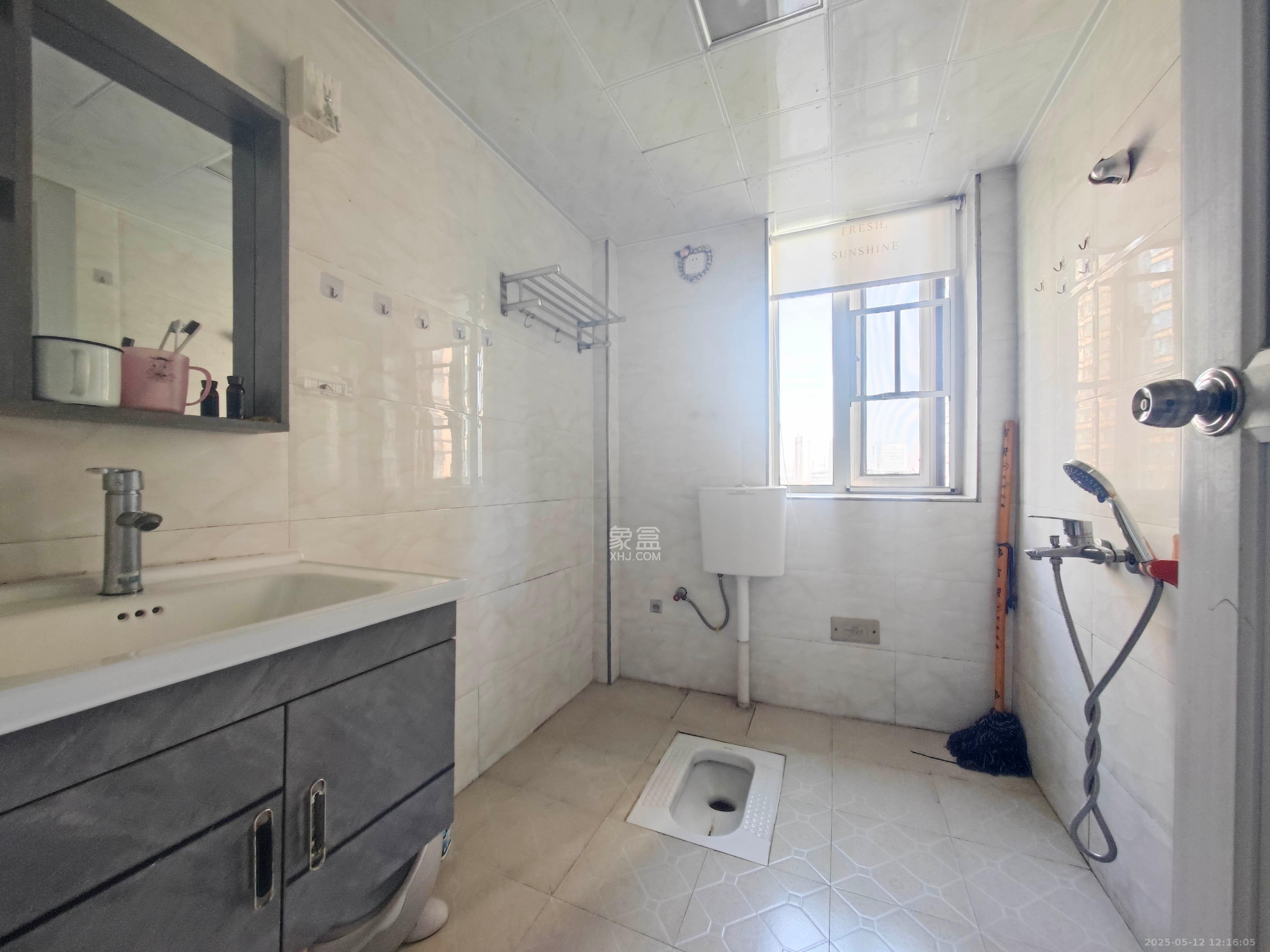 五矿万境水岸一期(万境水岸嘉苑) 3室2厅2卫 108.8万 五矿万境水岸一期(万境水岸嘉苑) 3室2厅2卫 108.8万卫生间