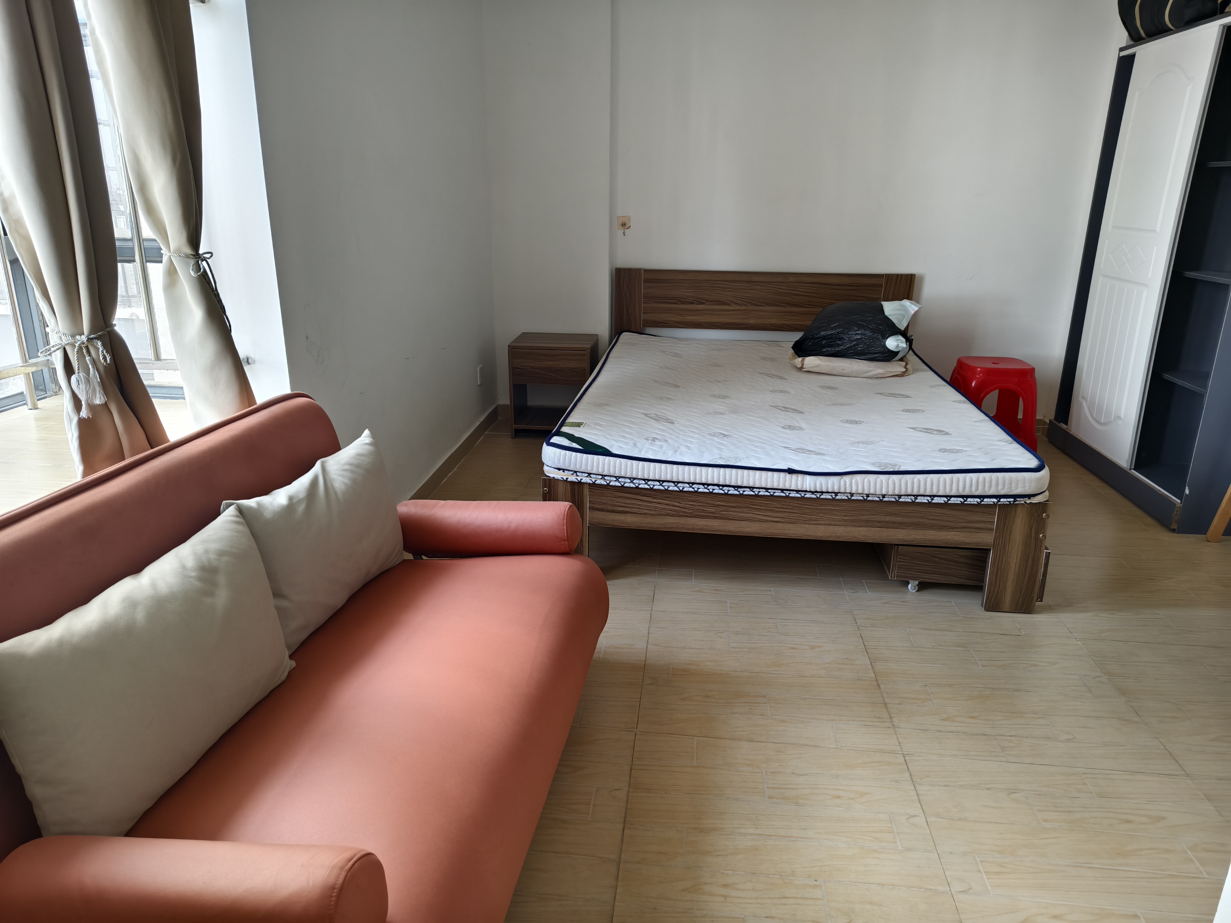 道客和悦坊  3室2厅2卫   3000.00元/月室内图