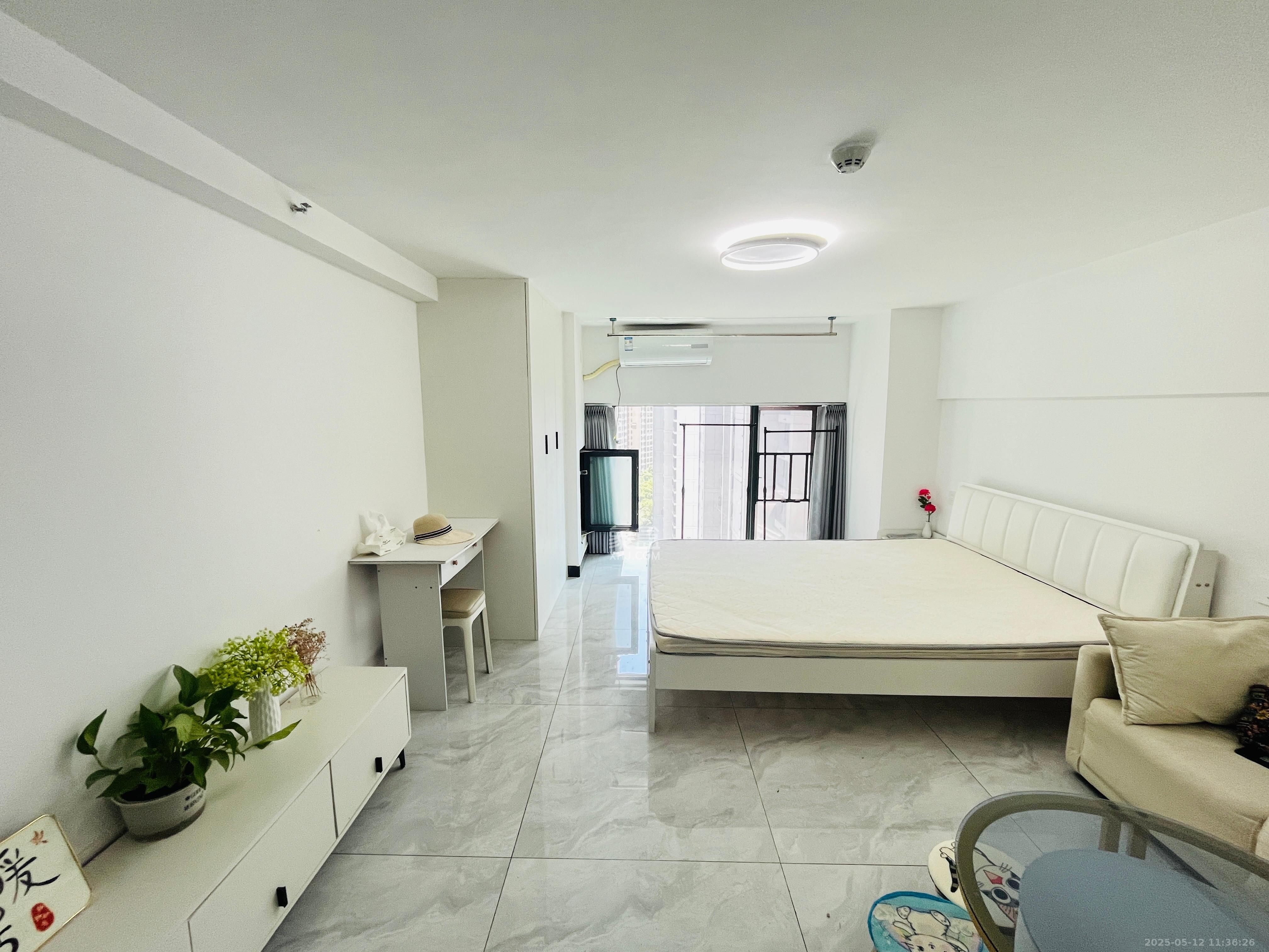 梅溪悦章 1室1厅1卫 1500.0元/月 梅溪悦章 1室1厅1卫 1500.0元/月室内图