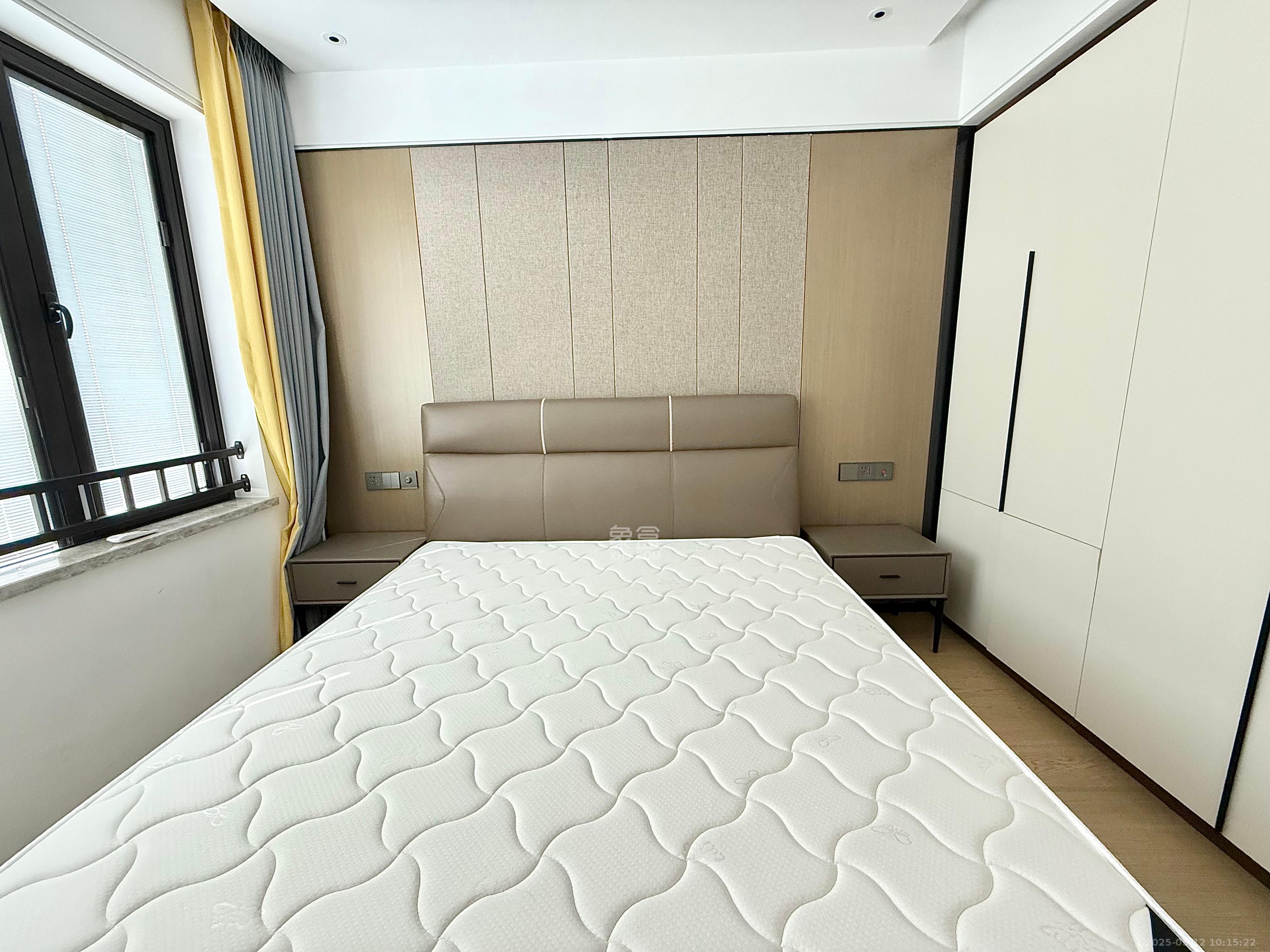 万科里金域国际  3室2厅2卫   3700.00元/月室内图