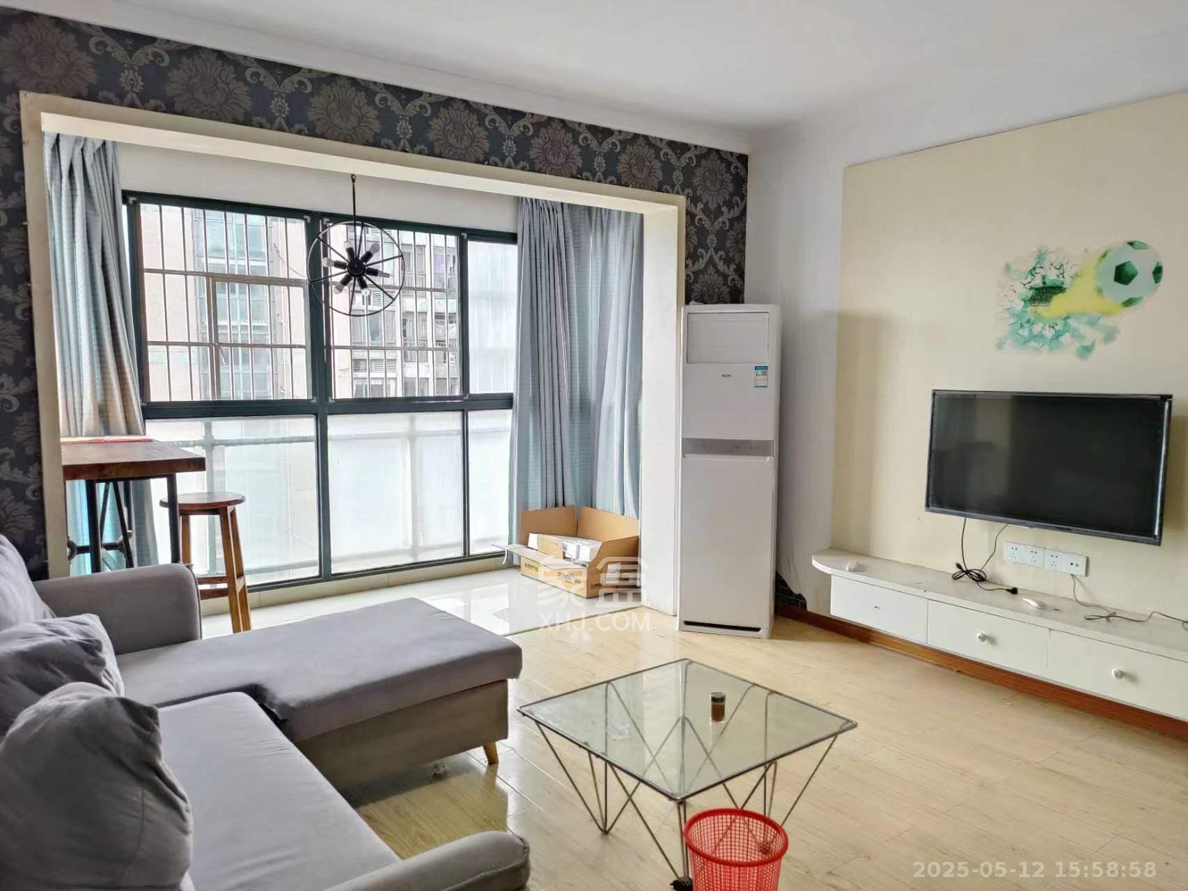 凯轩云顶 3室2厅2卫 2300.0元/月 凯轩云顶 3室2厅2卫 2300.0元/月室内图