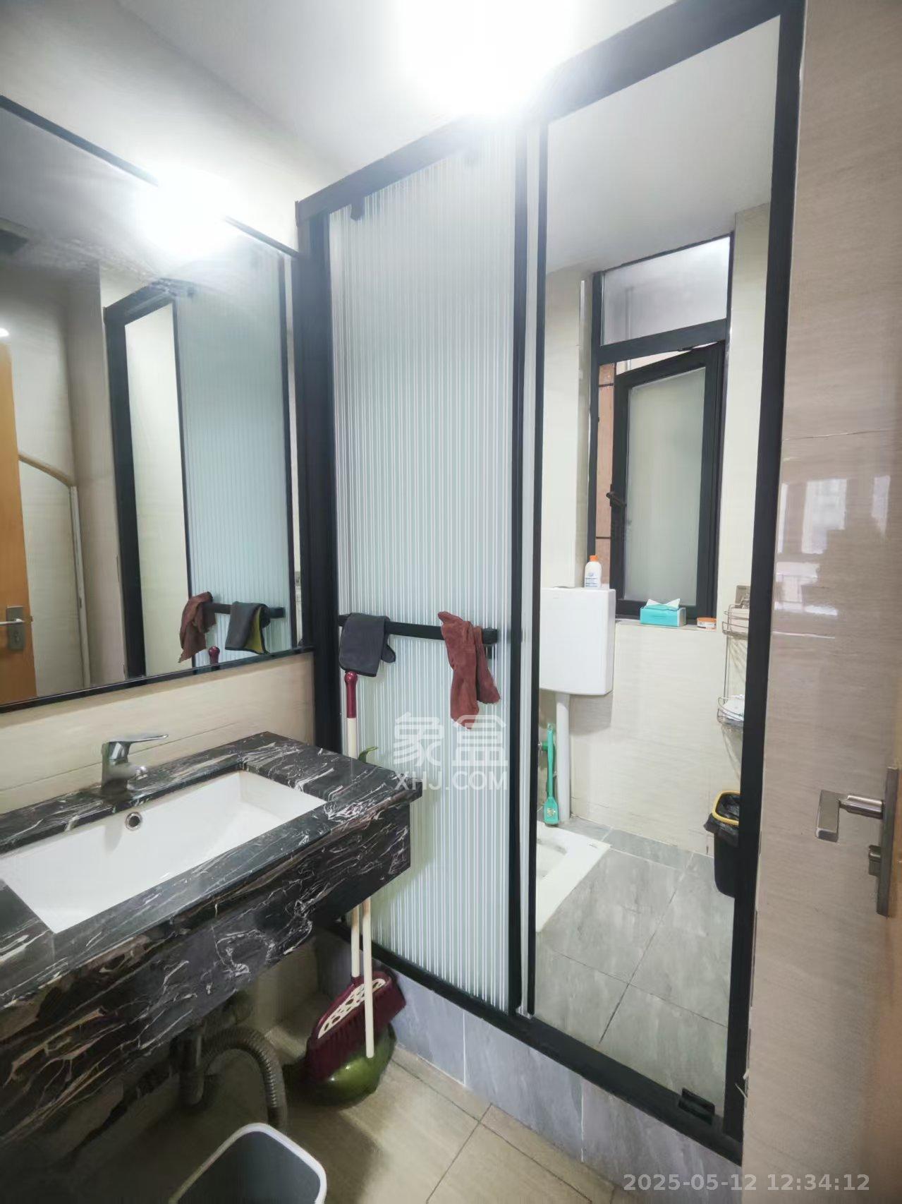 德思勤城市广场(宝格丽公寓) 1室0厅0卫 3500.0元/月 德思勤城市广场(宝格丽公寓) 1室0厅0卫 3500.0元/月室内图