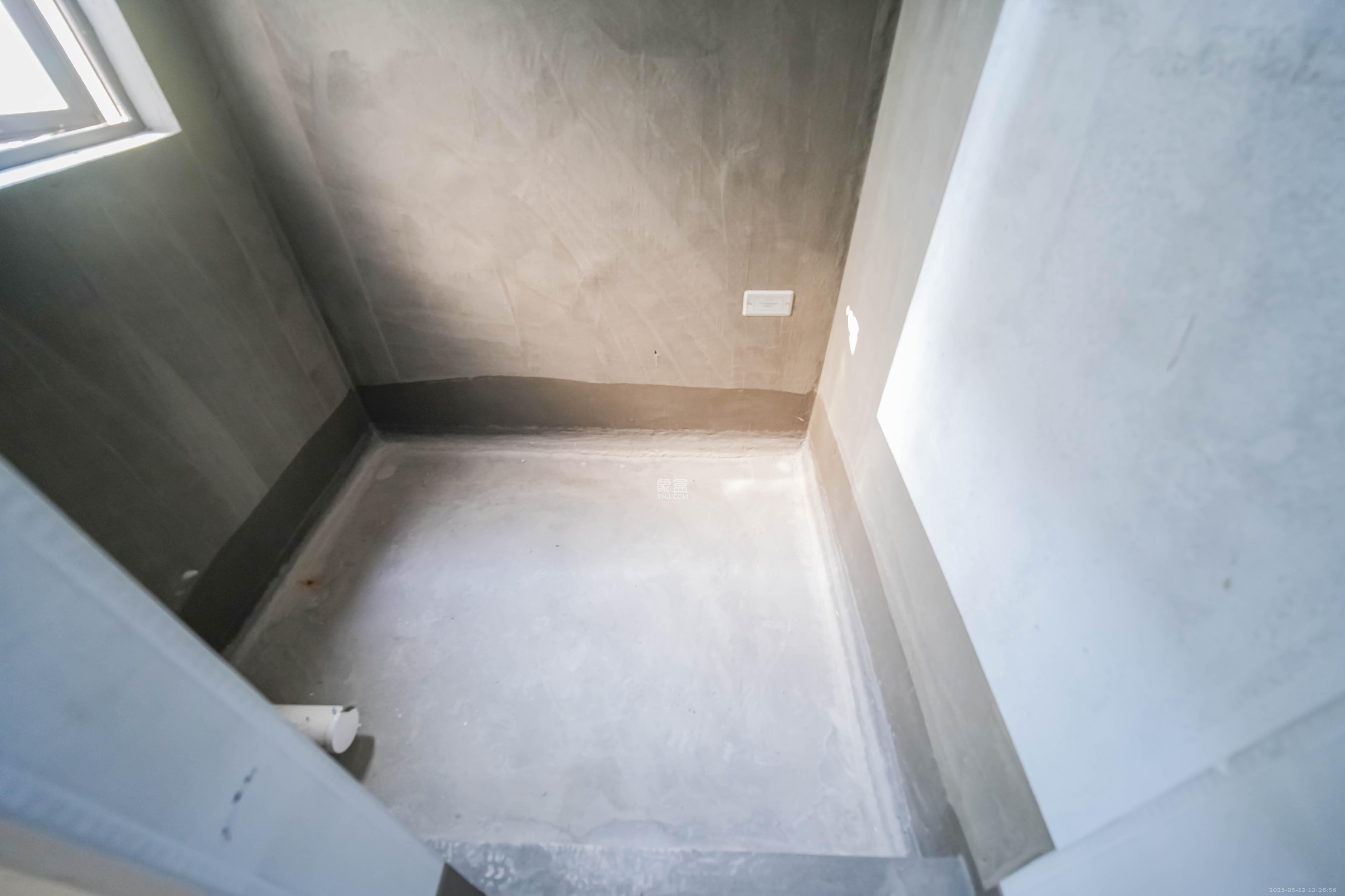 建发玖洲和玺  4室2厅1卫   190.00万其他