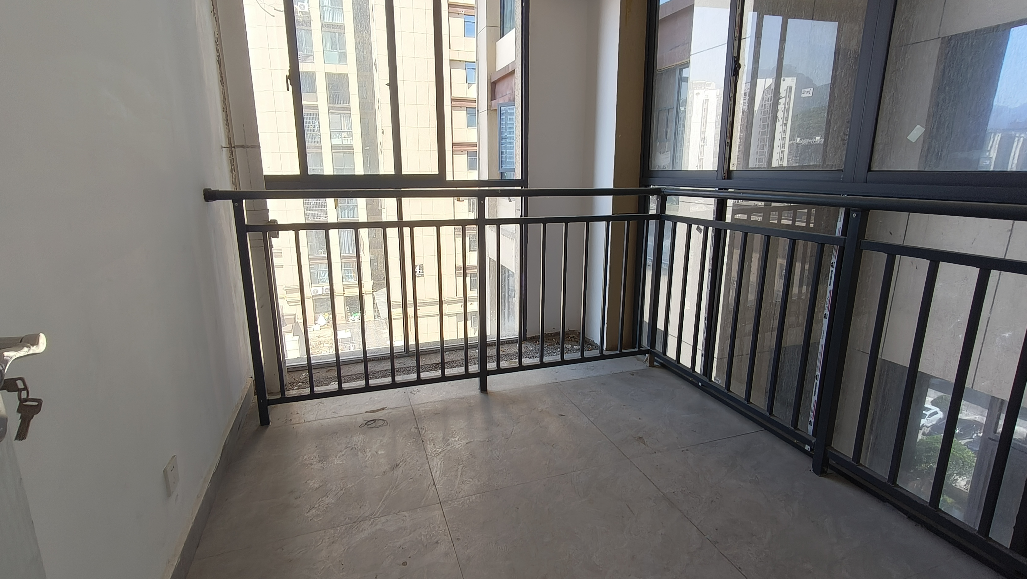 昊天珑璟湾 1室0厅0卫 1500.0元/月 昊天珑璟湾 1室0厅0卫 1500.0元/月室内图