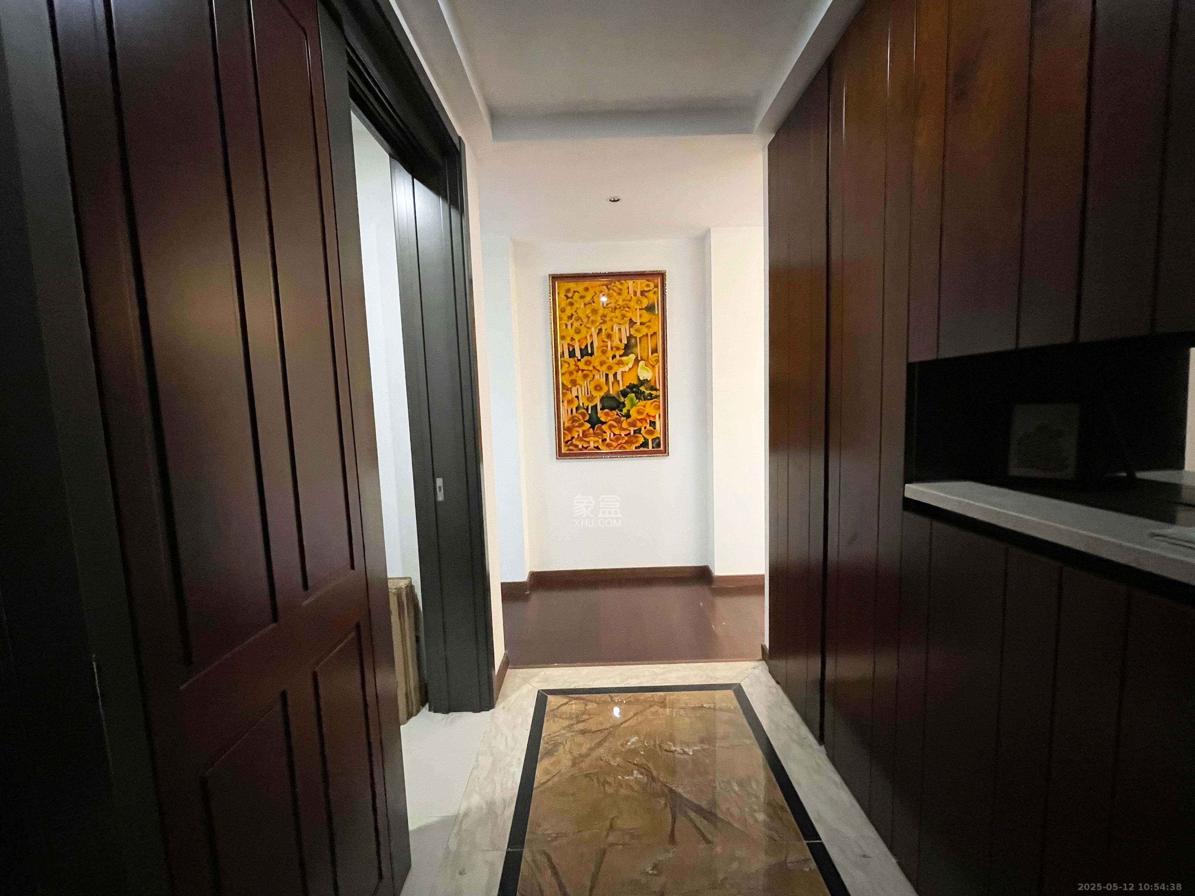 万科紫台  3室2厅2卫    5500.0元/月 万科紫台  3室2厅2卫    5500.0元/月室内图