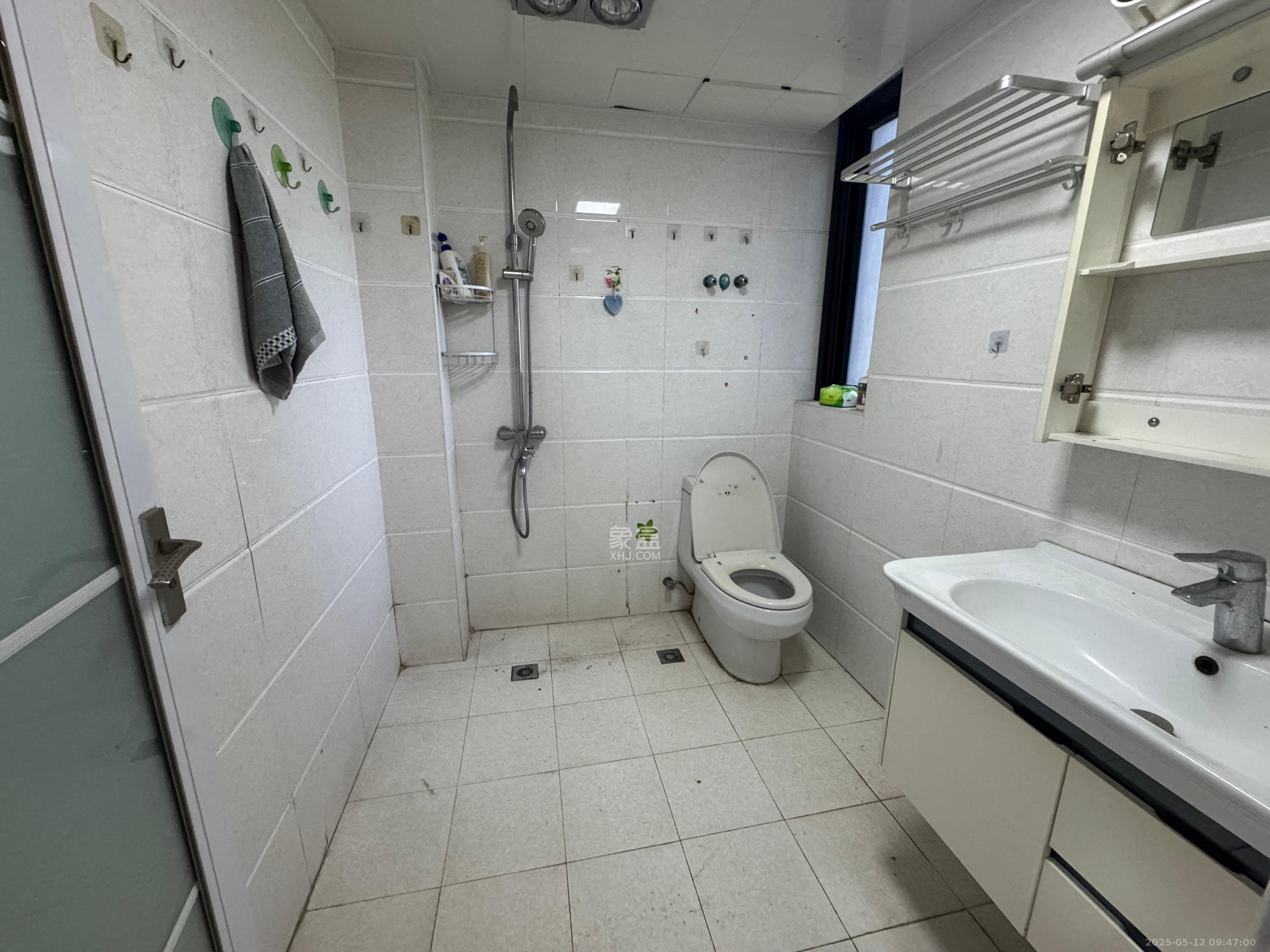 湘江锦绣 3室2厅2卫 2700.0元/月 湘江锦绣 3室2厅2卫 2700.0元/月室内图