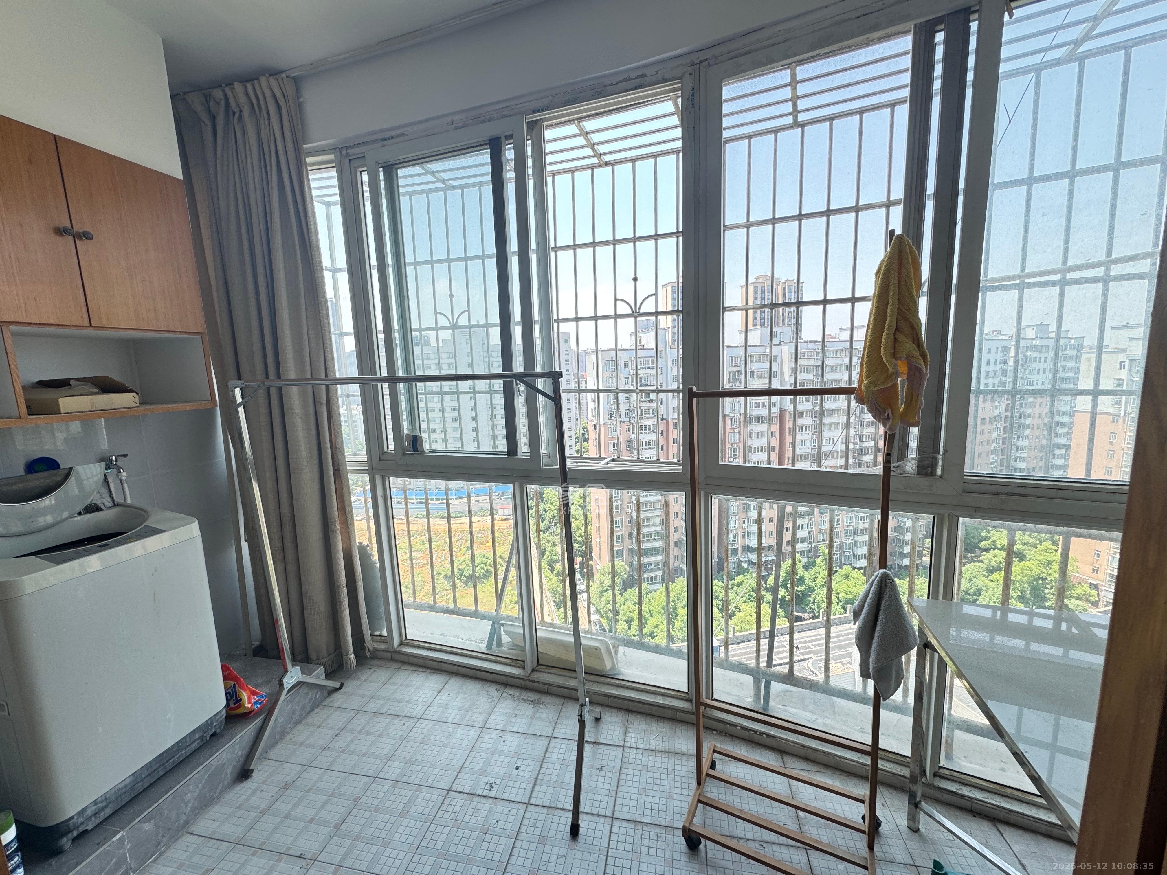 金信阳光在线 2室1厅1卫 1500.0元/月 金信阳光在线 2室1厅1卫 1500.0元/月室内图