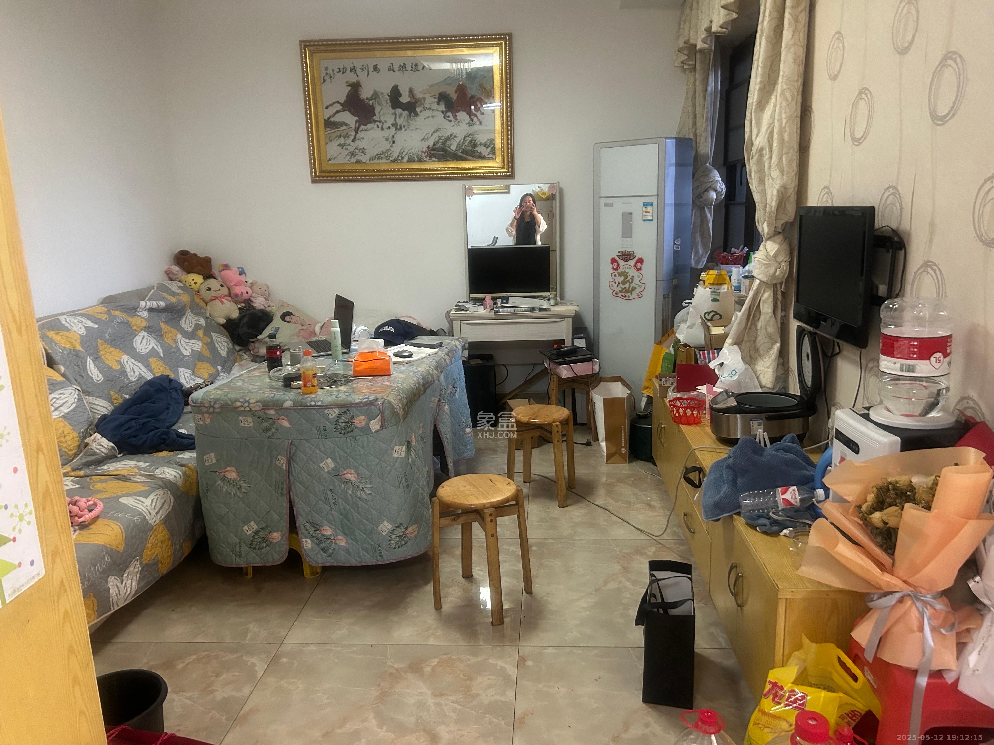 上东辛顿公寓 2室2厅2卫 2400.0元/月 上东辛顿公寓 2室2厅2卫 2400.0元/月室内图