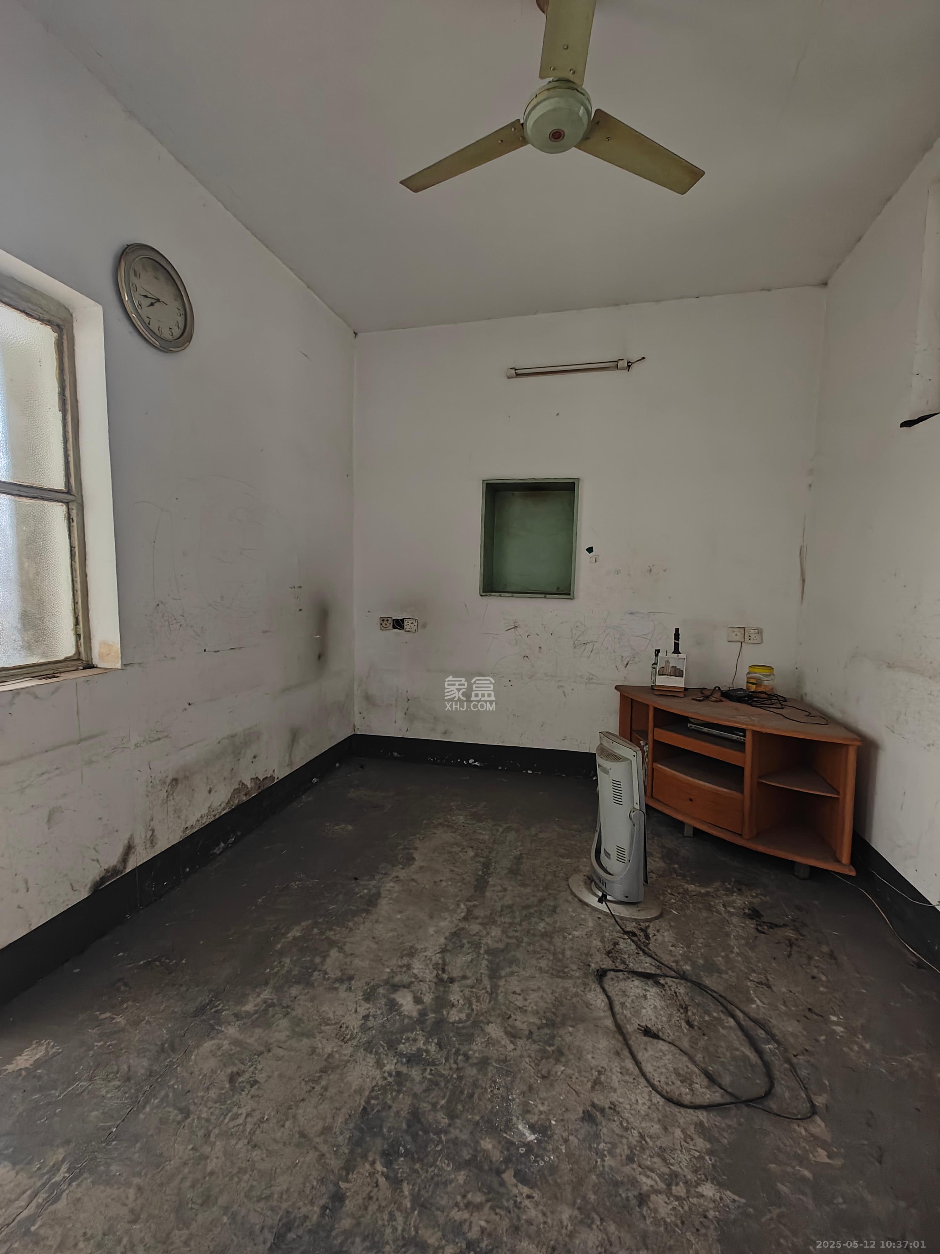 梅苑家园煤科院宿舍 3室2厅1卫 800.0元/月 梅苑家园煤科院宿舍 3室2厅1卫 800.0元/月室内图