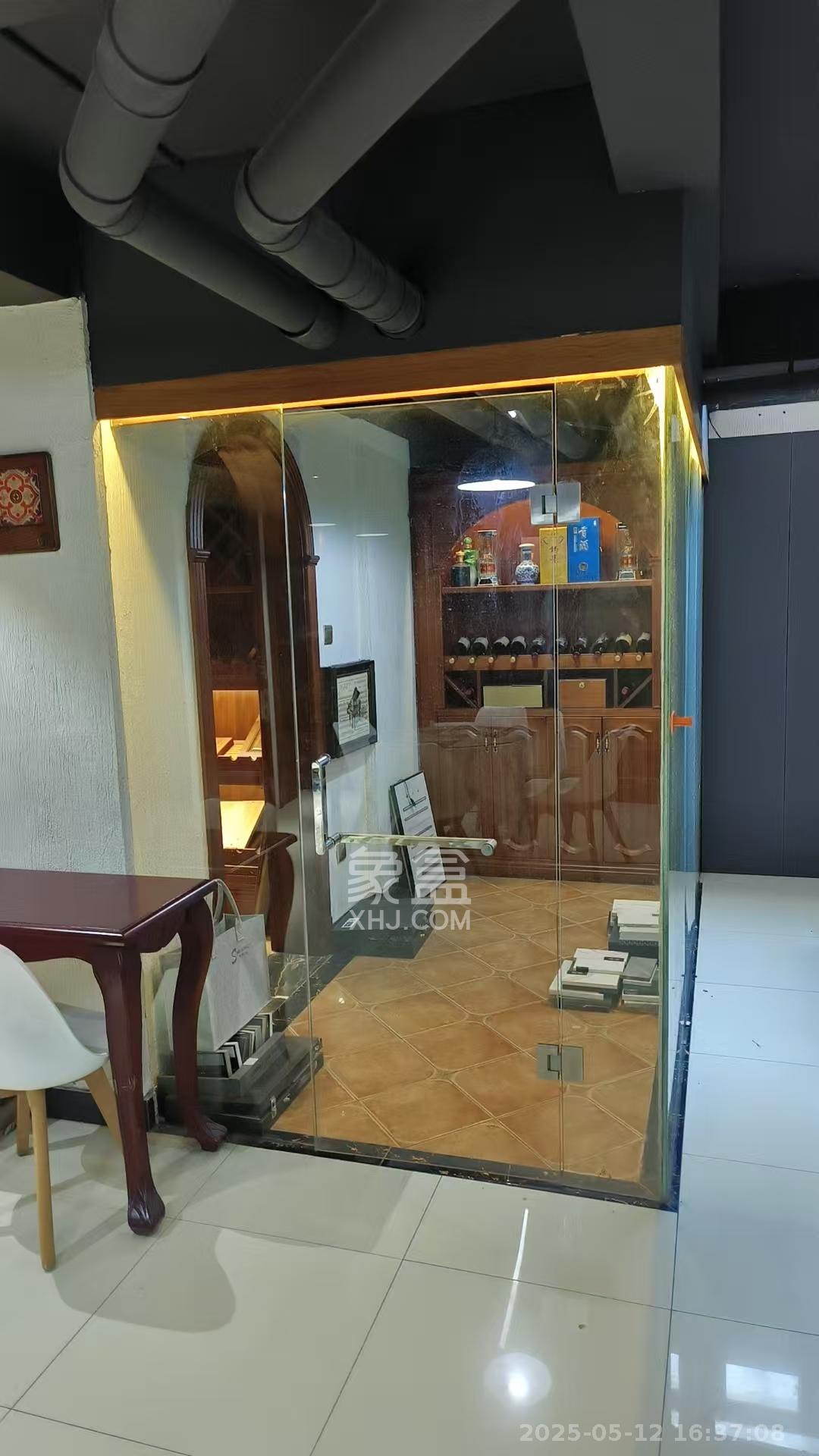 吉联小区(红墅湾) 4室2厅2卫 4100.0元/月 吉联小区(红墅湾) 4室2厅2卫 4100.0元/月室内图