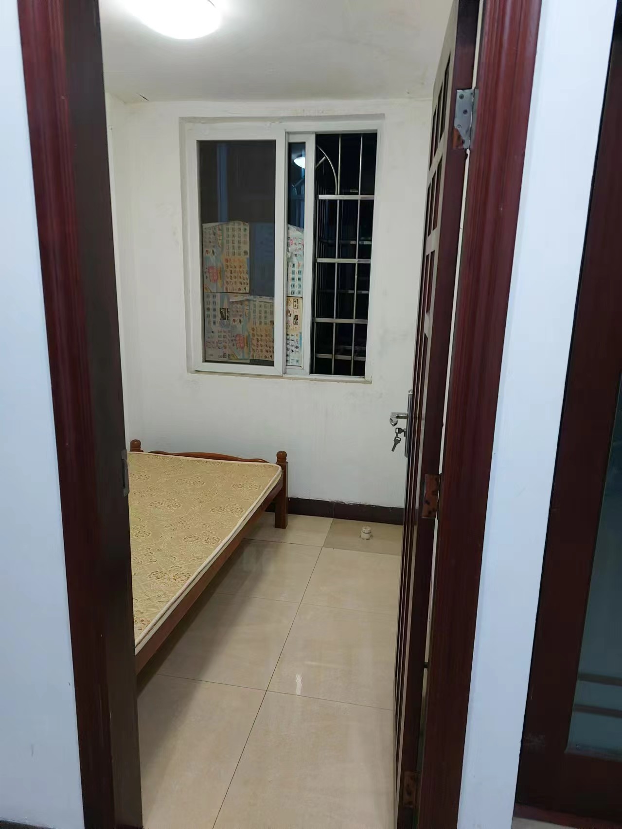 国贸花园  4室2厅2卫    143.0万 国贸花园  4室2厅2卫    143.0万室内图