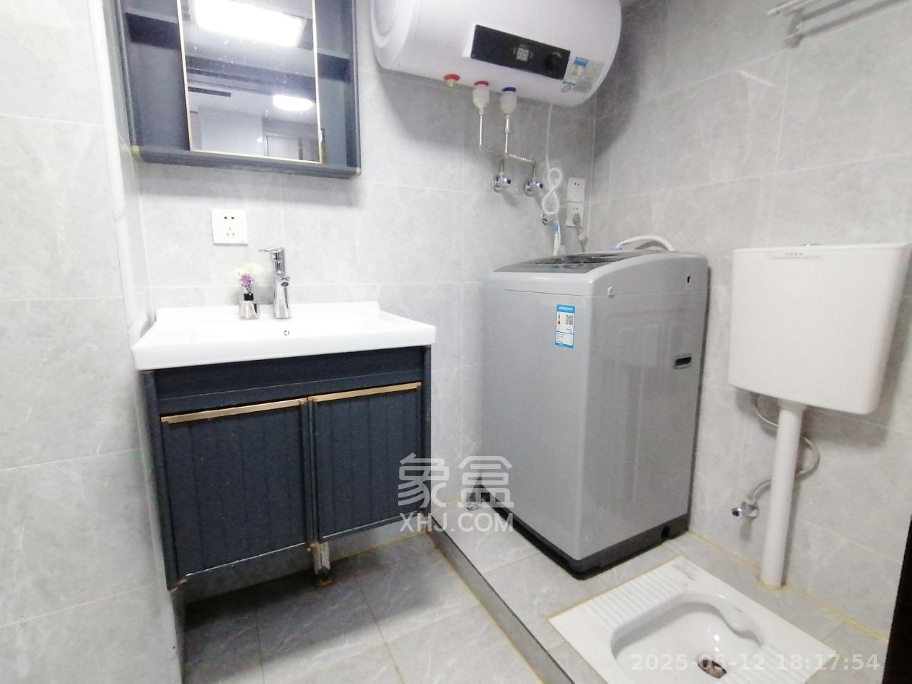 龙湖湘江星座(祺鑫星座公寓) 1室0厅0卫 2500.0元/月 龙湖湘江星座(祺鑫星座公寓) 1室0厅0卫 2500.0元/月室内图