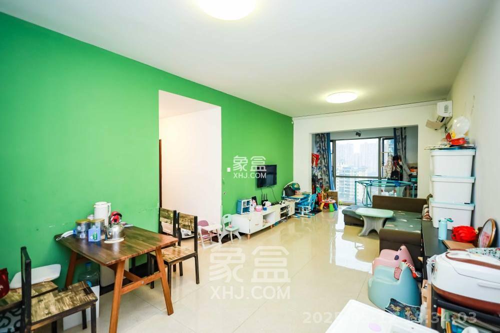 万象府台  3室2厅1卫   3600.00元/月室内图