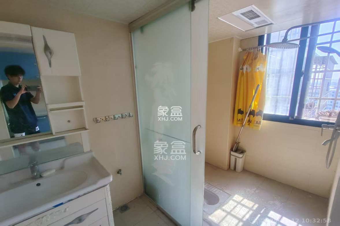 达意新城 2室2厅1卫 1000.0元/月 达意新城 2室2厅1卫 1000.0元/月室内图