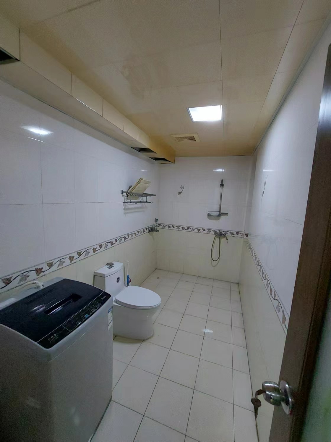 国贸花园  4室2厅2卫    143.0万 国贸花园  4室2厅2卫    143.0万室内图