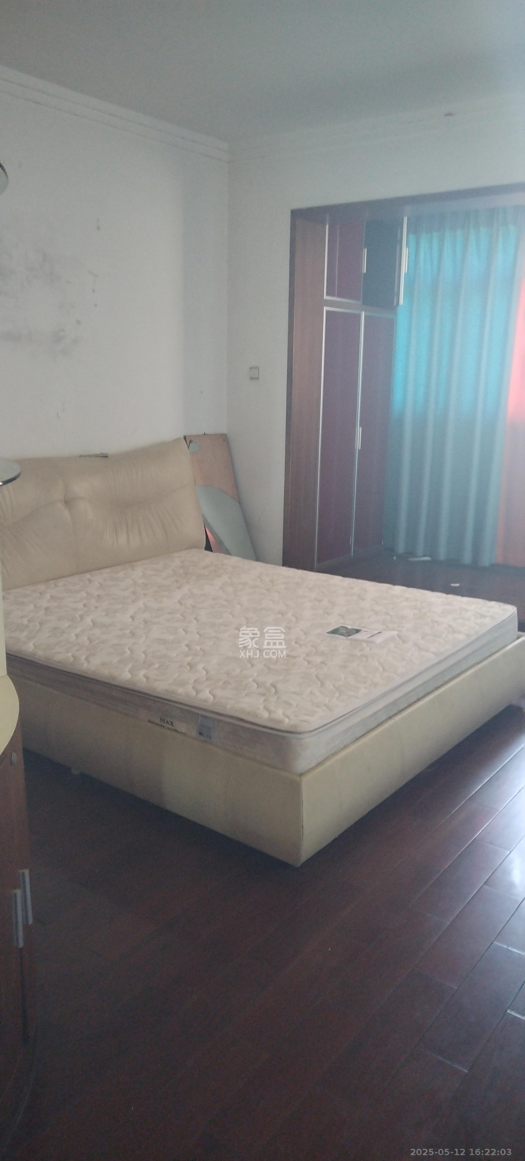 蓮湖大廈  3室2廳2衛(wèi)   2300.00元/月室內(nèi)圖