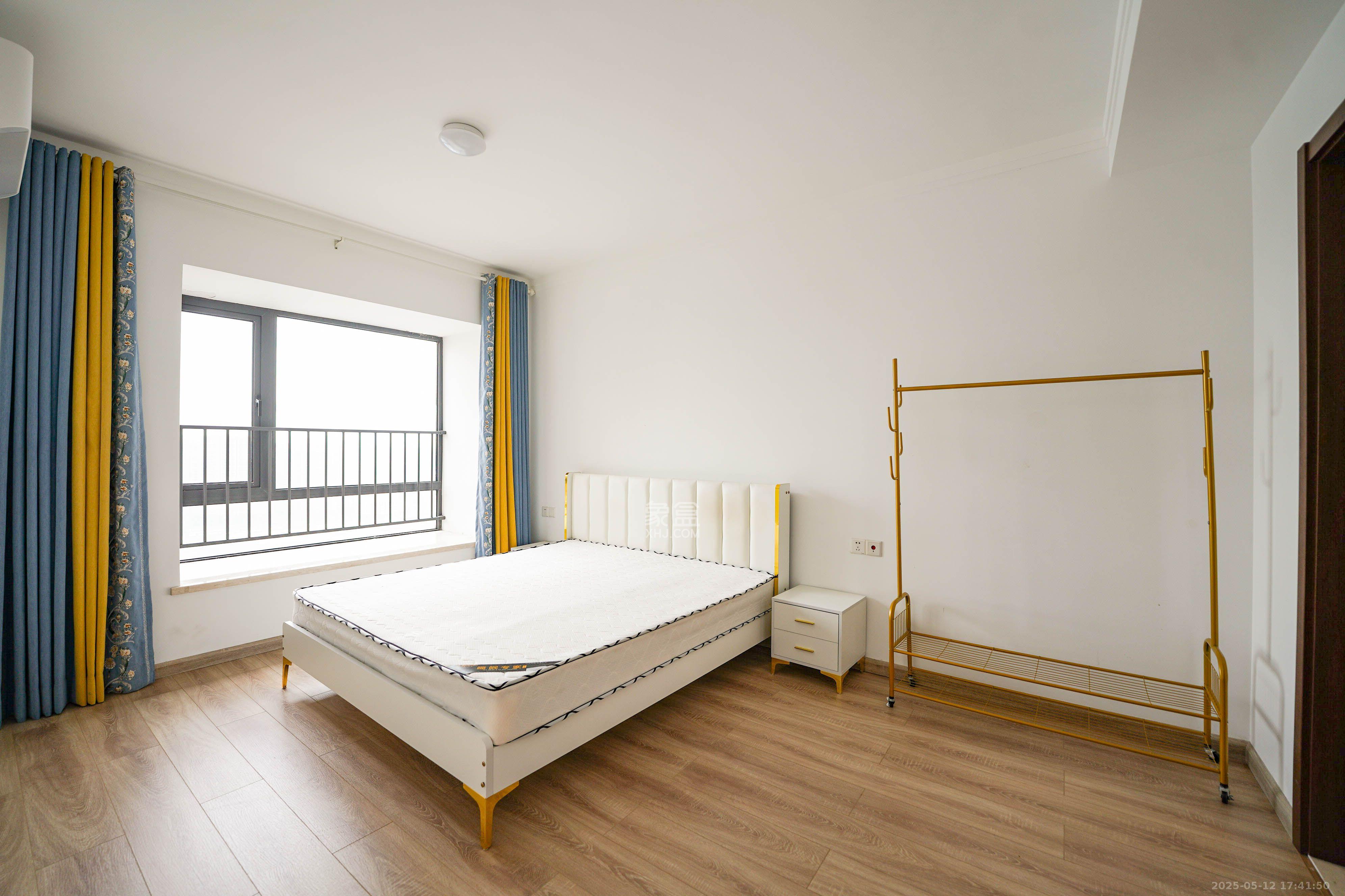 汇金城/嘉华城(二期、三期) 4室2厅2卫 3500.0元/月 汇金城/嘉华城(二期、三期) 4室2厅2卫 3500.0元/月室内图