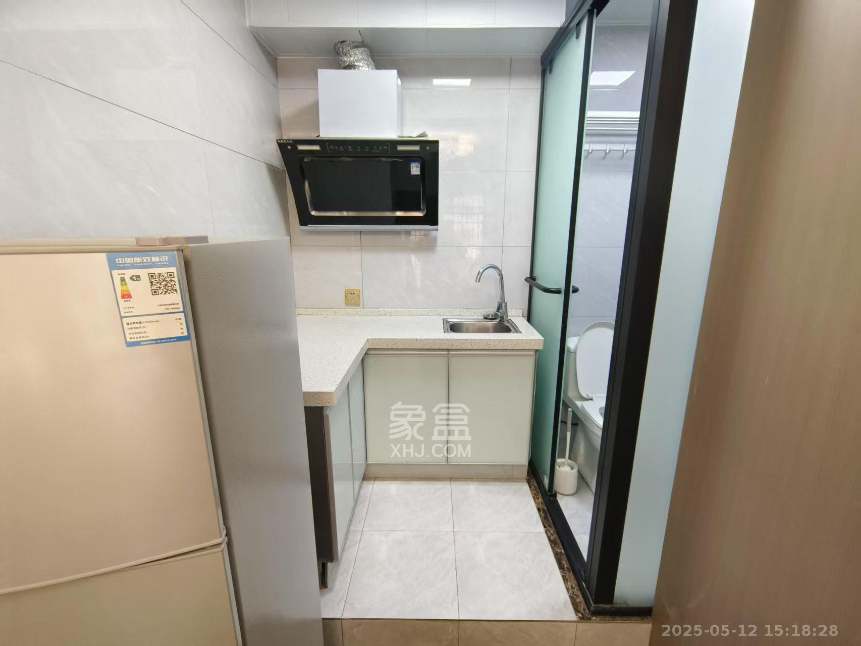 麓谷锦和园  2室1厅1卫    1200.0元/月室内图