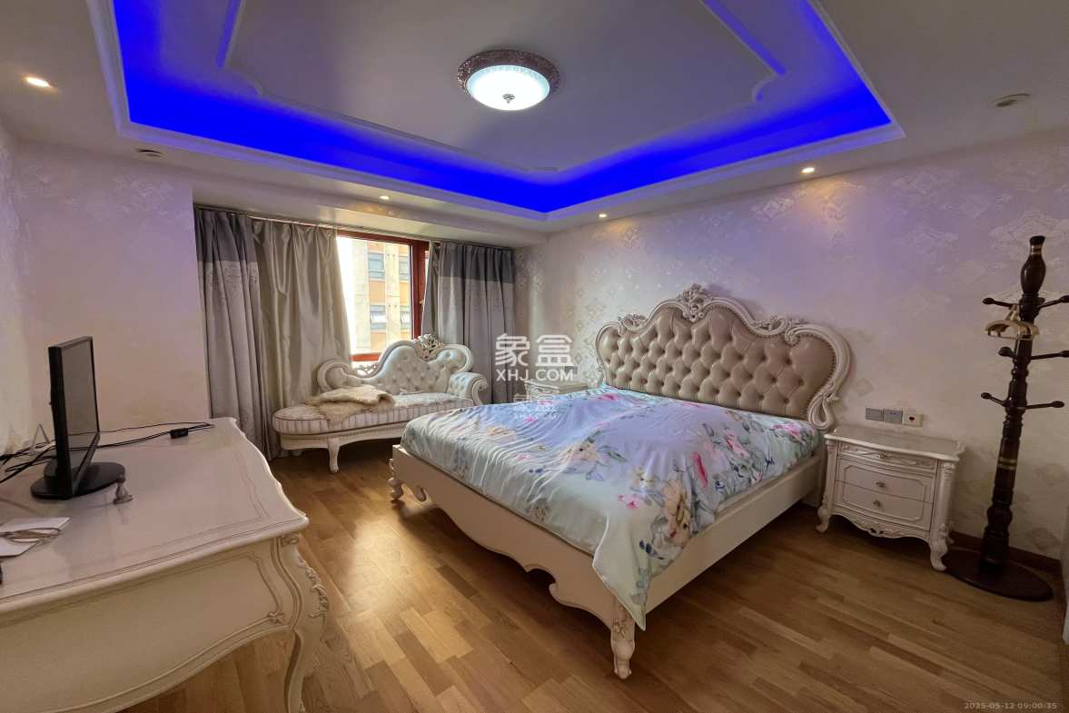 佳兆业君汇上品 4室2厅2卫 3800.0元/月 佳兆业君汇上品 4室2厅2卫 3800.0元/月室内图