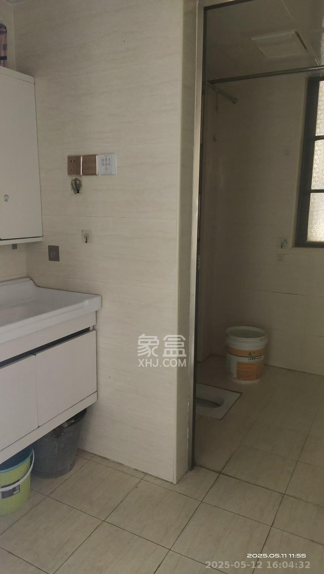 中海梅溪湖壹号  3室2厅2卫    2900.0元/月室内图