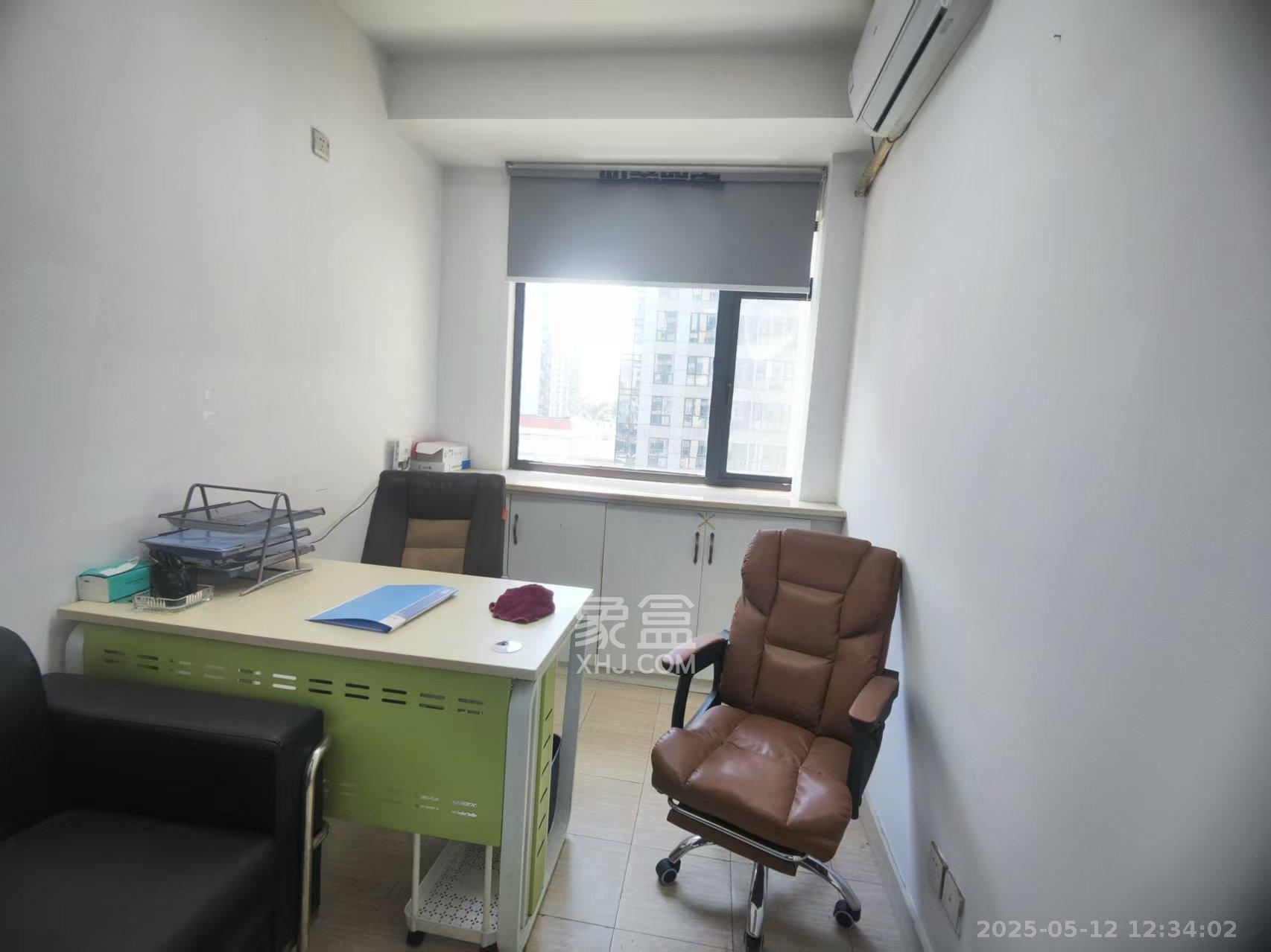 德思勤城市广场(宝格丽公寓) 1室0厅0卫 3500.0元/月 德思勤城市广场(宝格丽公寓) 1室0厅0卫 3500.0元/月室内图