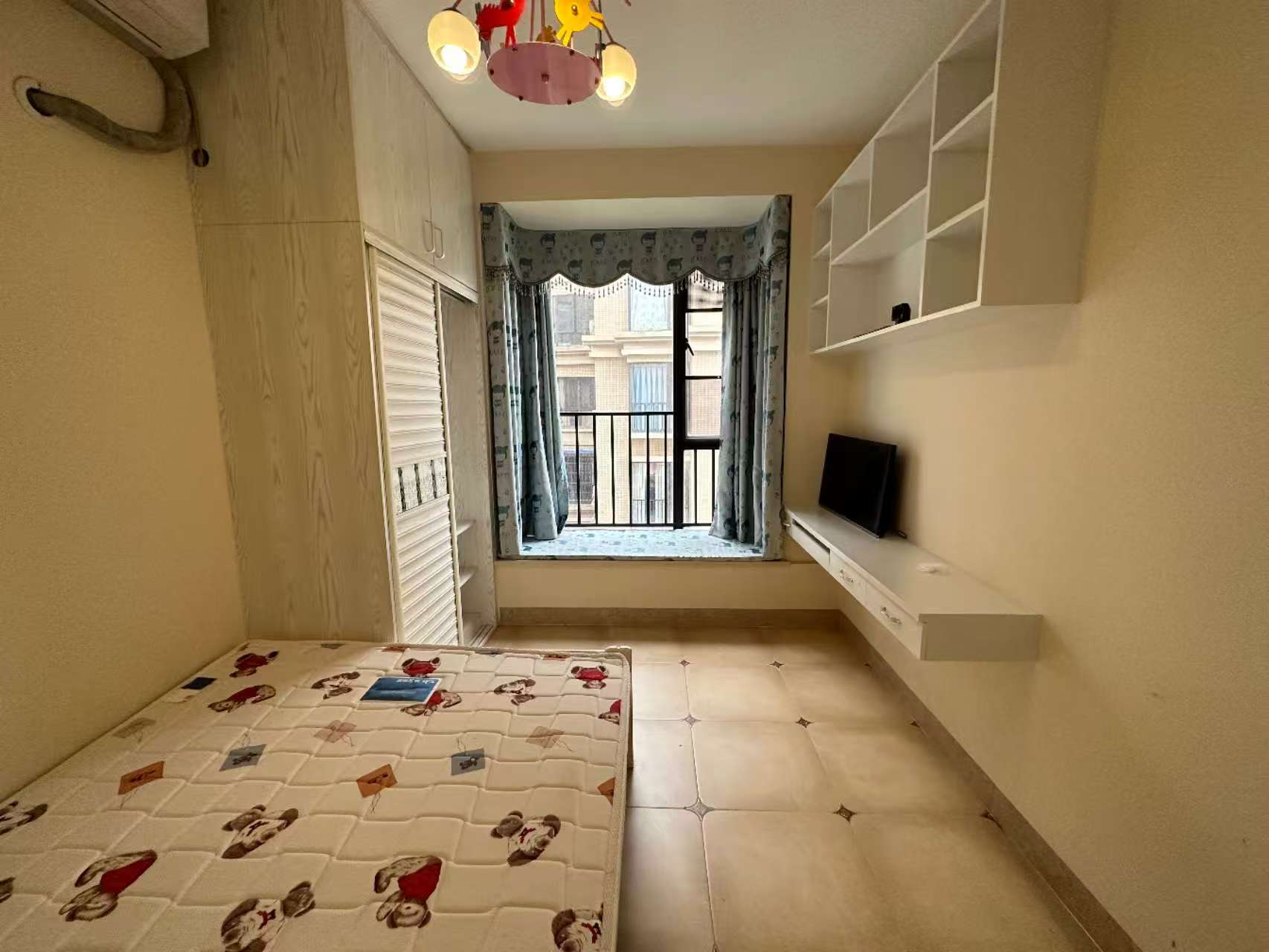 滨江帝景二期(三期) 2室2厅1卫 3000.0元/月 滨江帝景二期(三期) 2室2厅1卫 3000.0元/月室内图