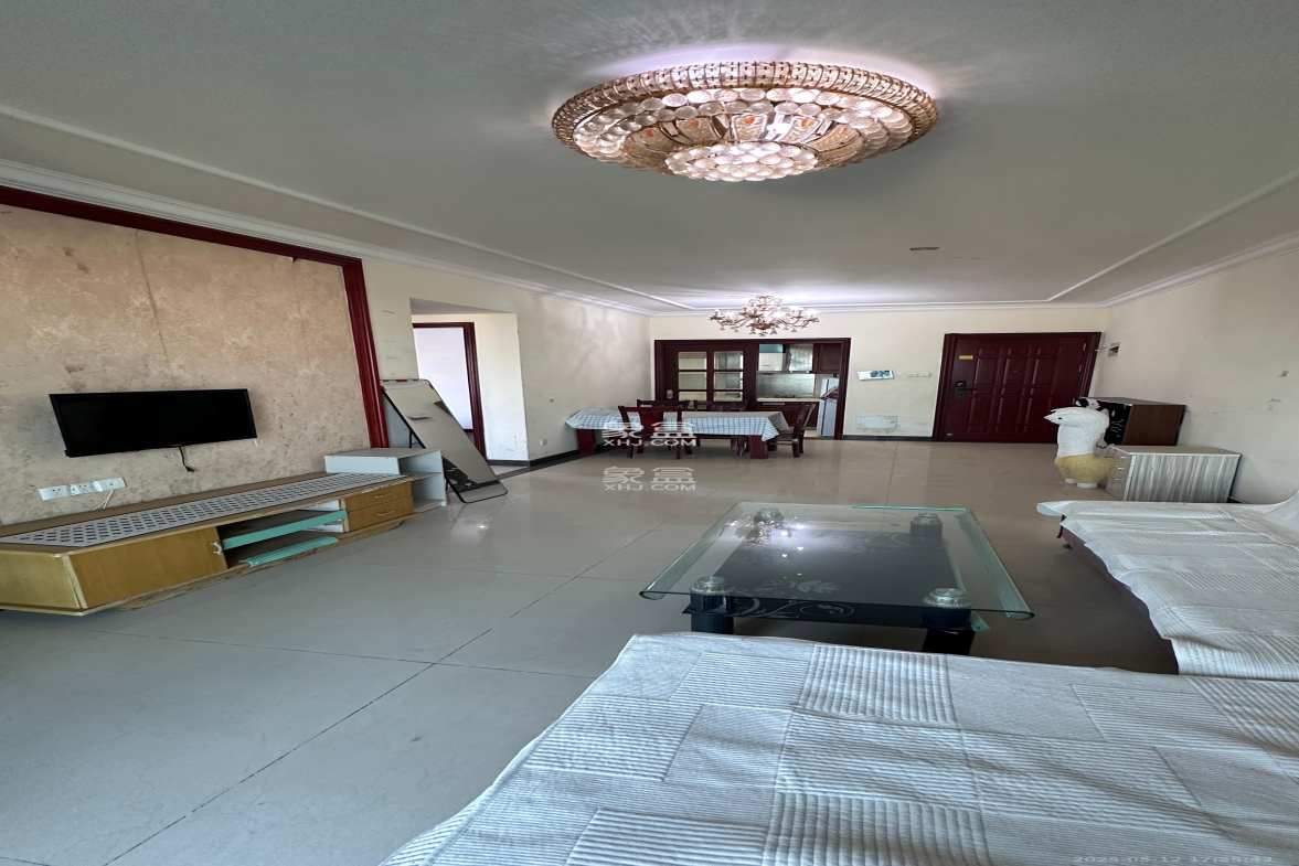 恒大雅苑 2室2厅1卫 2100.0元/月 恒大雅苑 2室2厅1卫 2100.0元/月室内图