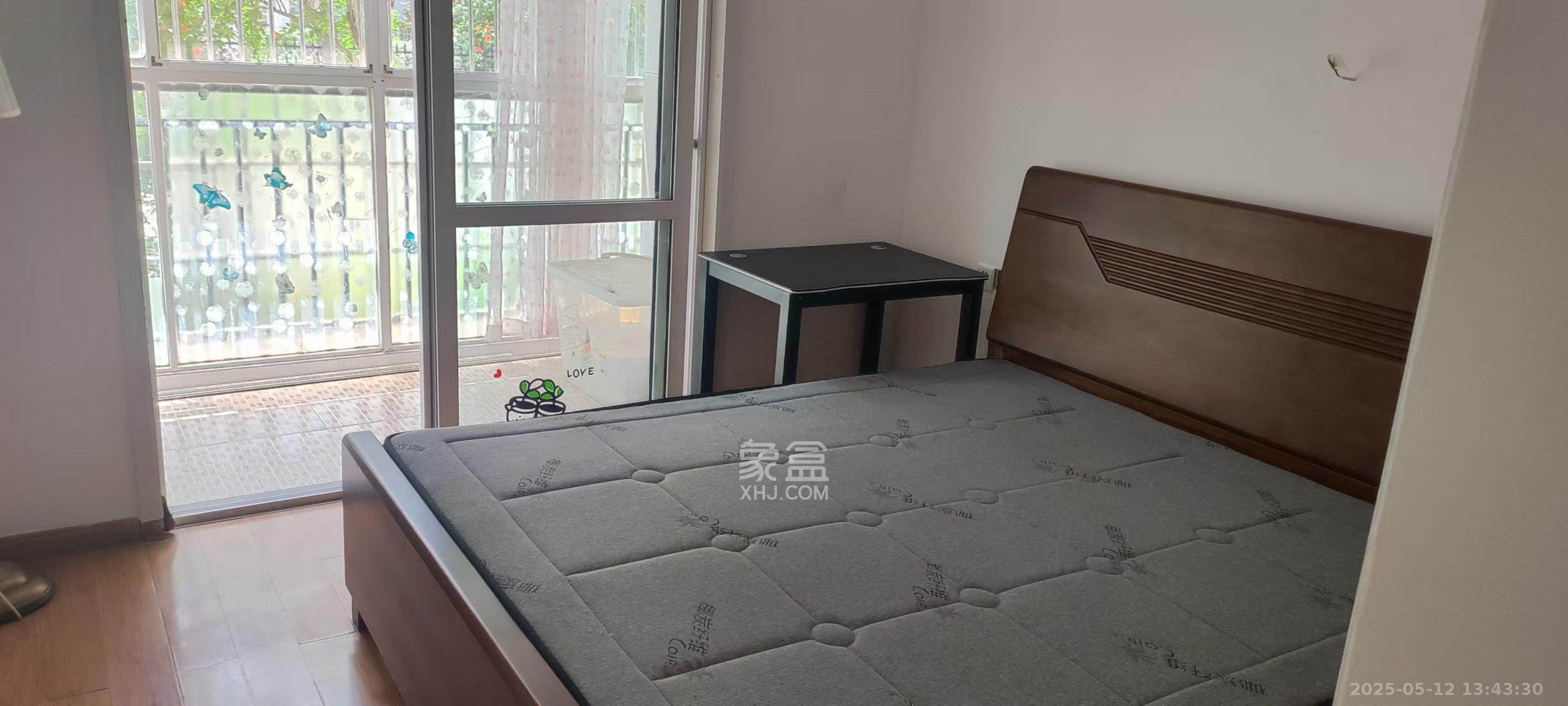 可可小城（麓谷可可小城)  3室2厅1卫    2300.0元/月室内图