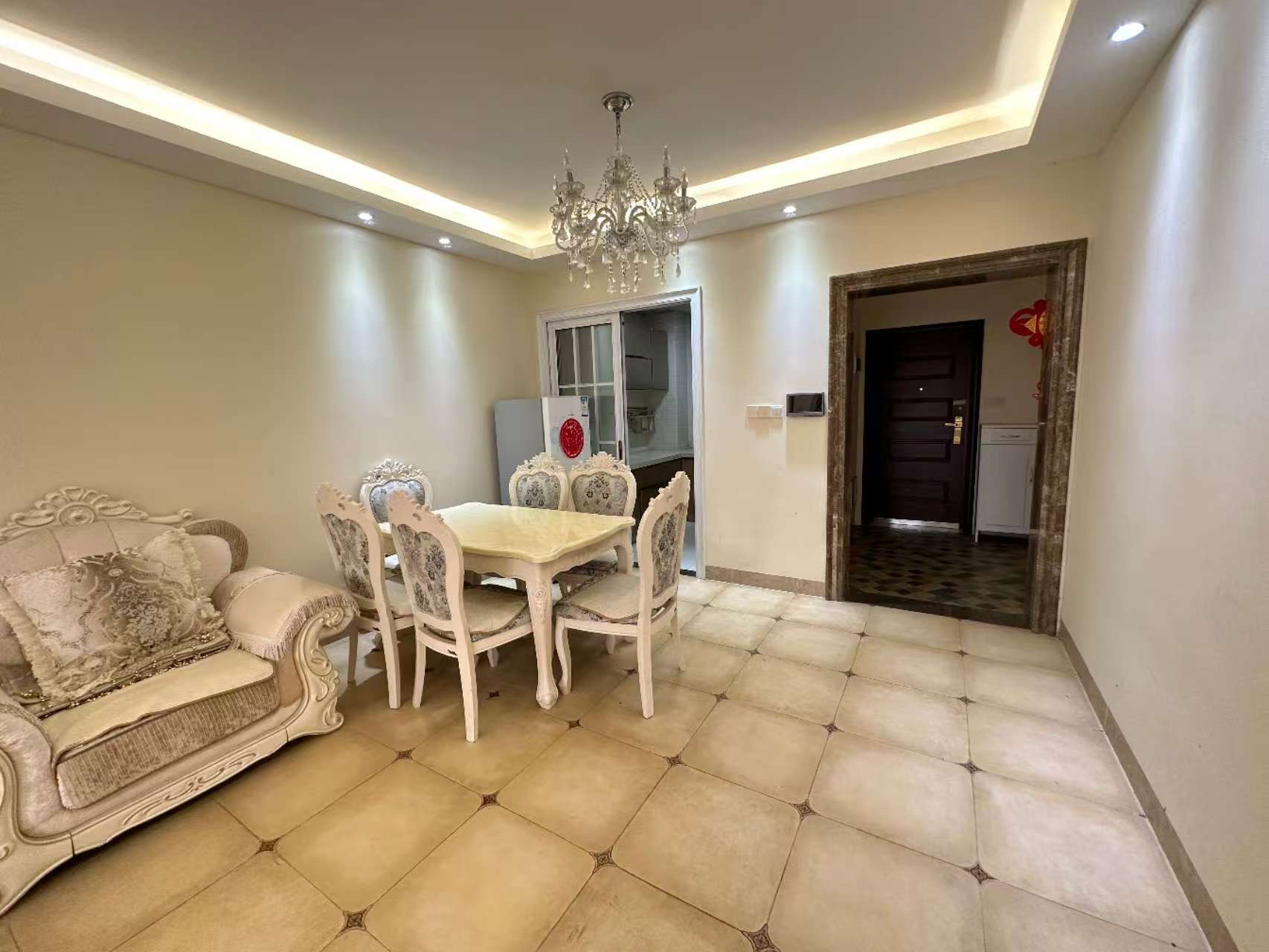 滨江帝景二期(三期) 2室2厅1卫 3000.0元/月 滨江帝景二期(三期) 2室2厅1卫 3000.0元/月户型图