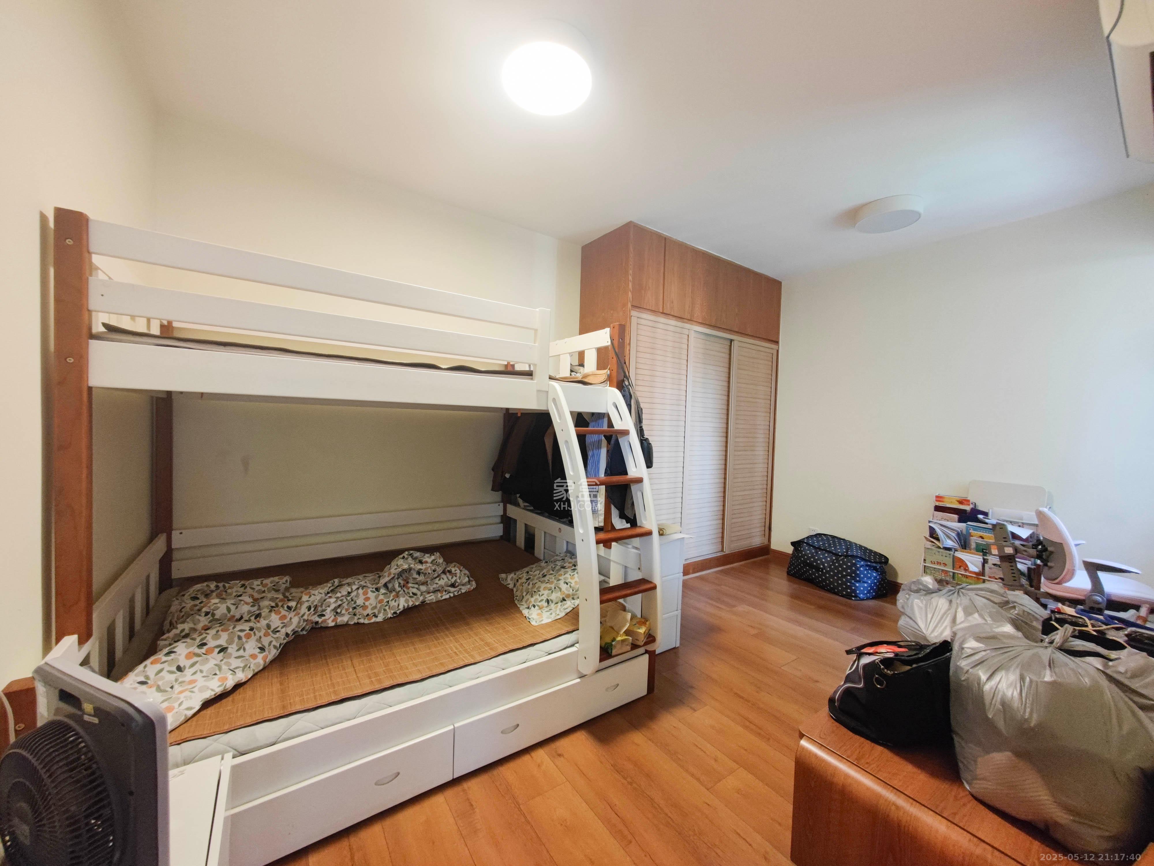 五矿万境水岸二期(五矿万境水岸和苑)  2室1厅1卫    102.0万 五矿万境水岸二期(五矿万境水岸和苑)  2室1厅1卫    102.0万卧室