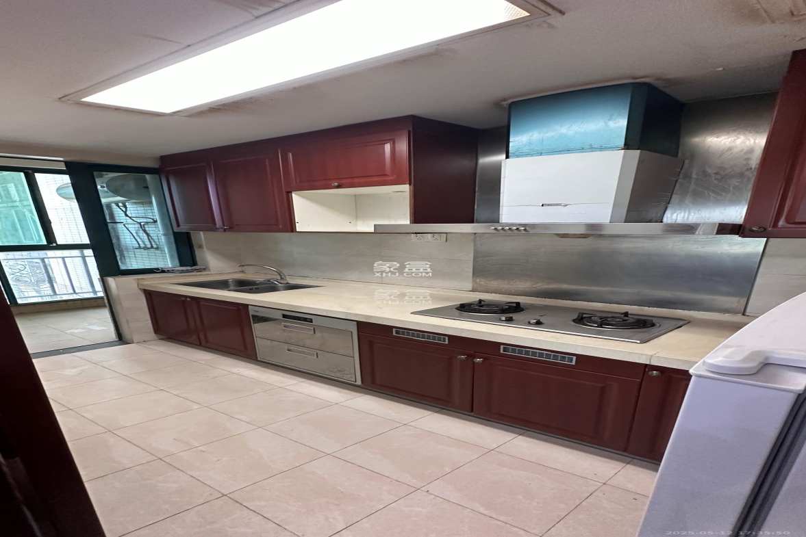 恒大雅苑 2室2厅1卫 2100.0元/月 恒大雅苑 2室2厅1卫 2100.0元/月室内图