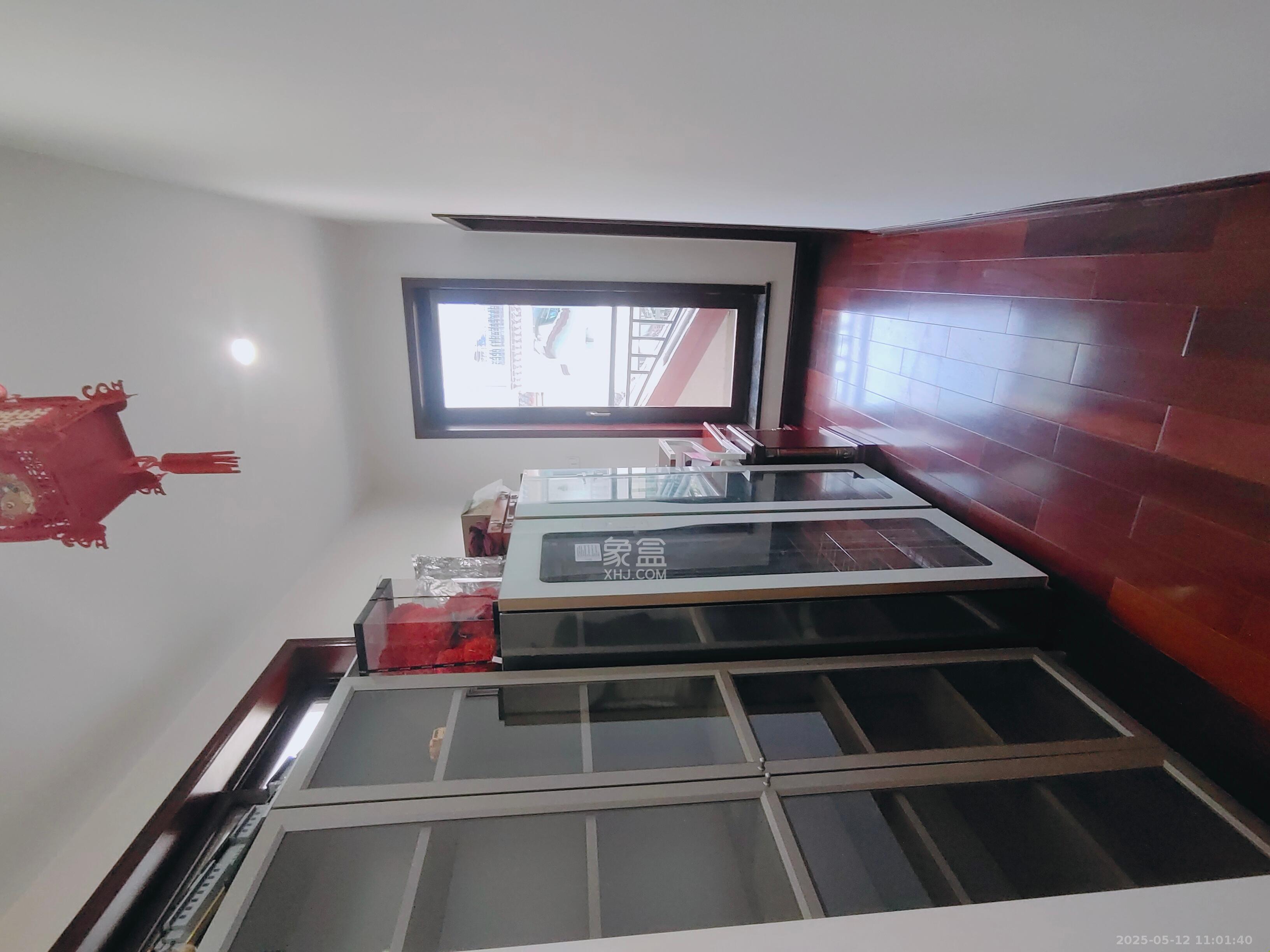 汀湘十里 7室3厅4卫 15000.0元/月 汀湘十里 7室3厅4卫 15000.0元/月室内图