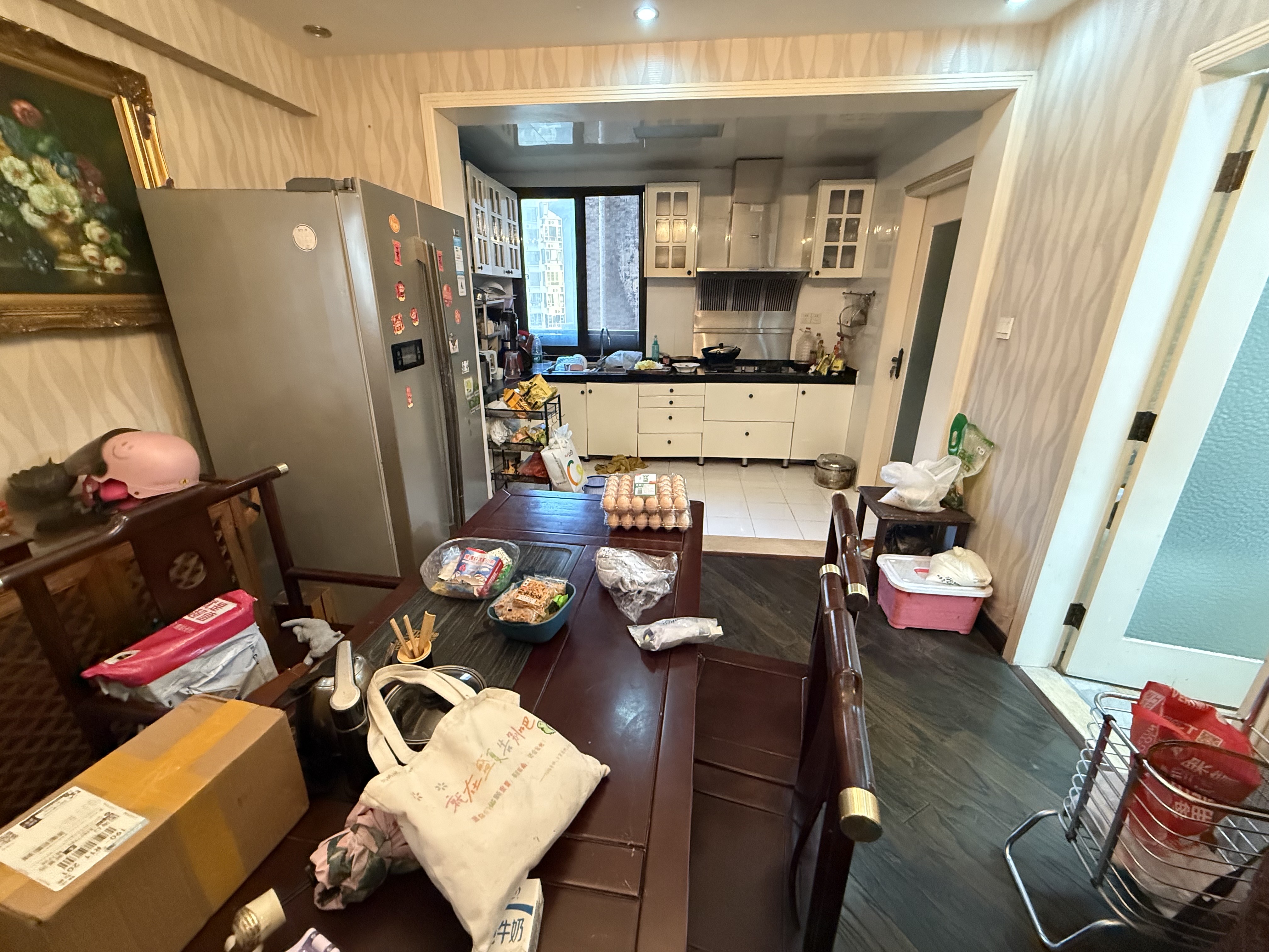 环强御景湾  3室2厅2卫   308.00万客厅