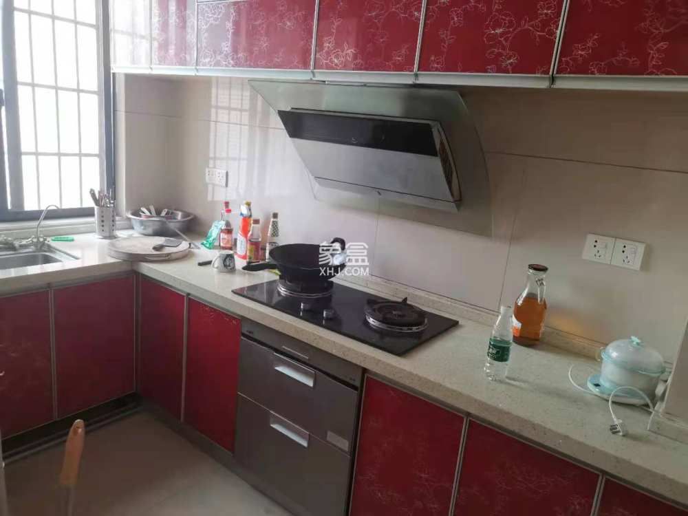 香格里拉 3室0厅0卫 2000.0元/月 香格里拉 3室0厅0卫 2000.0元/月室内图