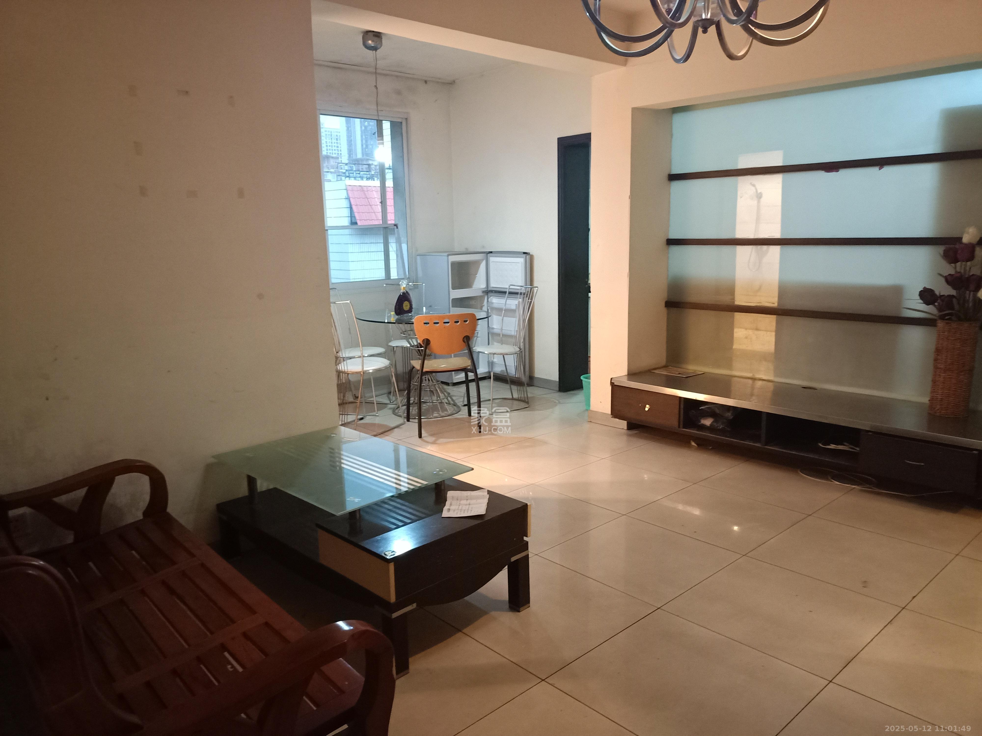 建湘新村  3室2厅1卫   1250.00元/月室内图