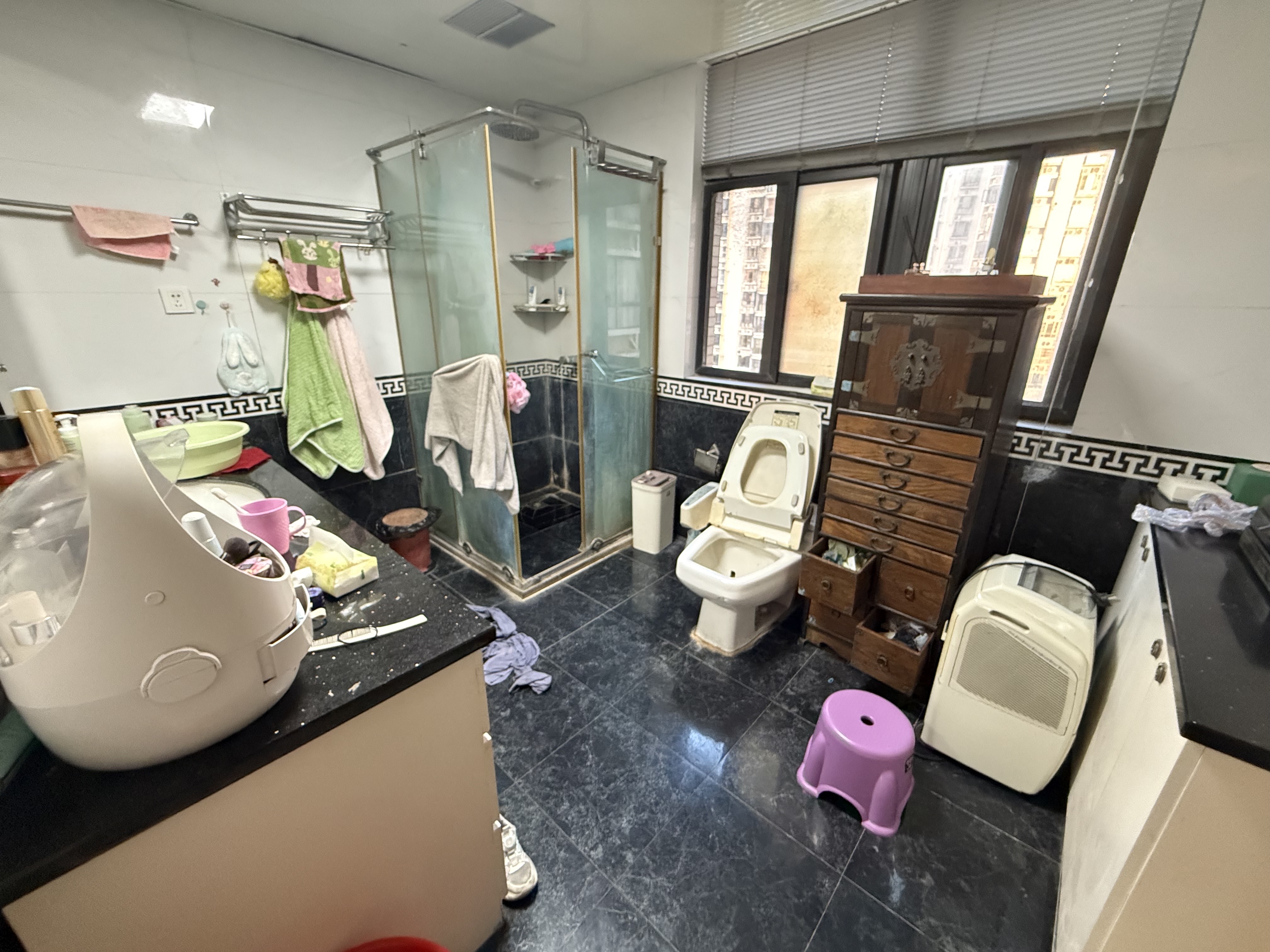 环强御景湾  3室2厅2卫   308.00万客厅