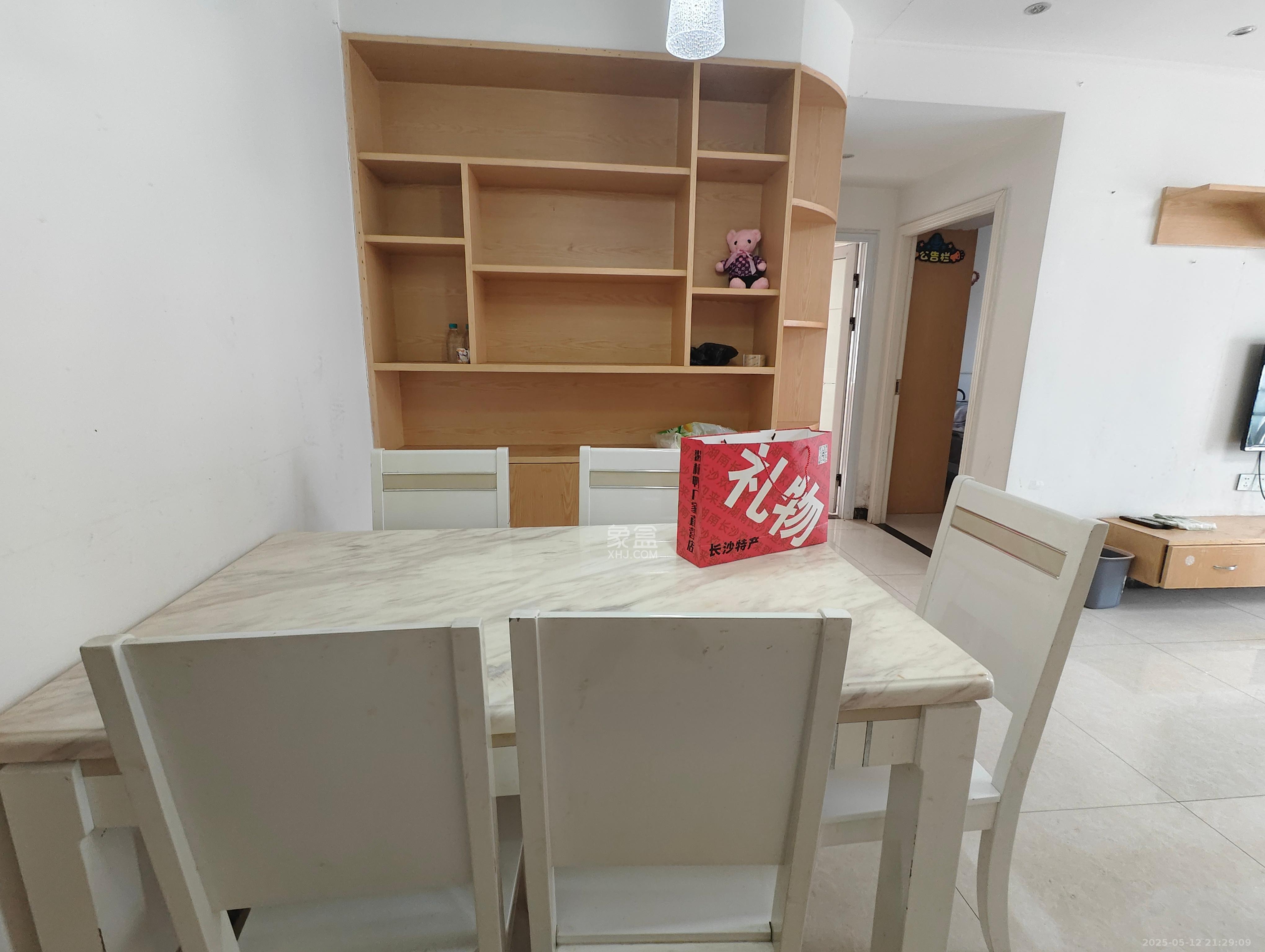 曙光领峰（曙光家园）  3室1厅1卫   2700.00元/月室内图