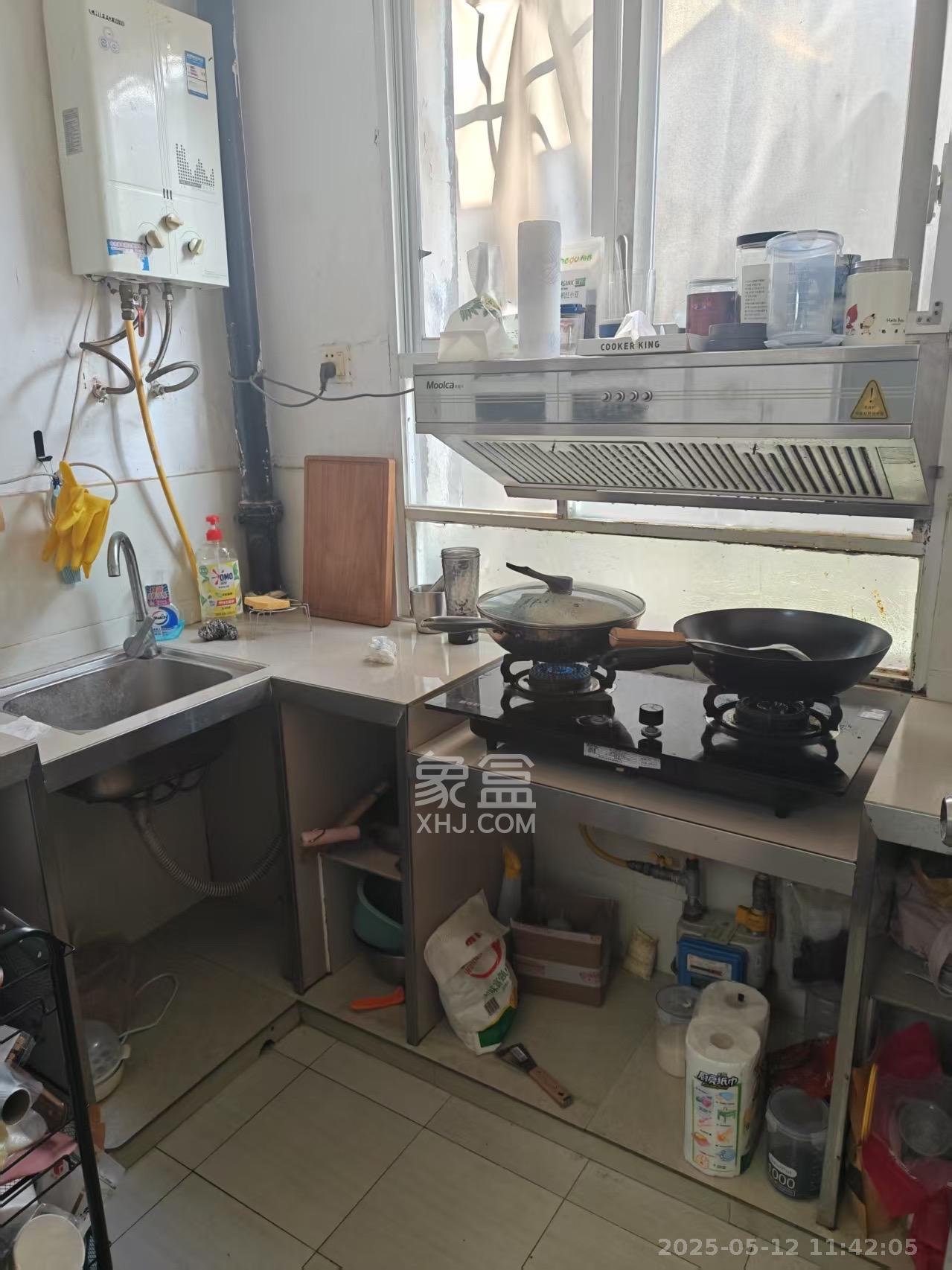 长坡社区  1室1厅1卫    1300.0元/月 长坡社区  1室1厅1卫    1300.0元/月室内图