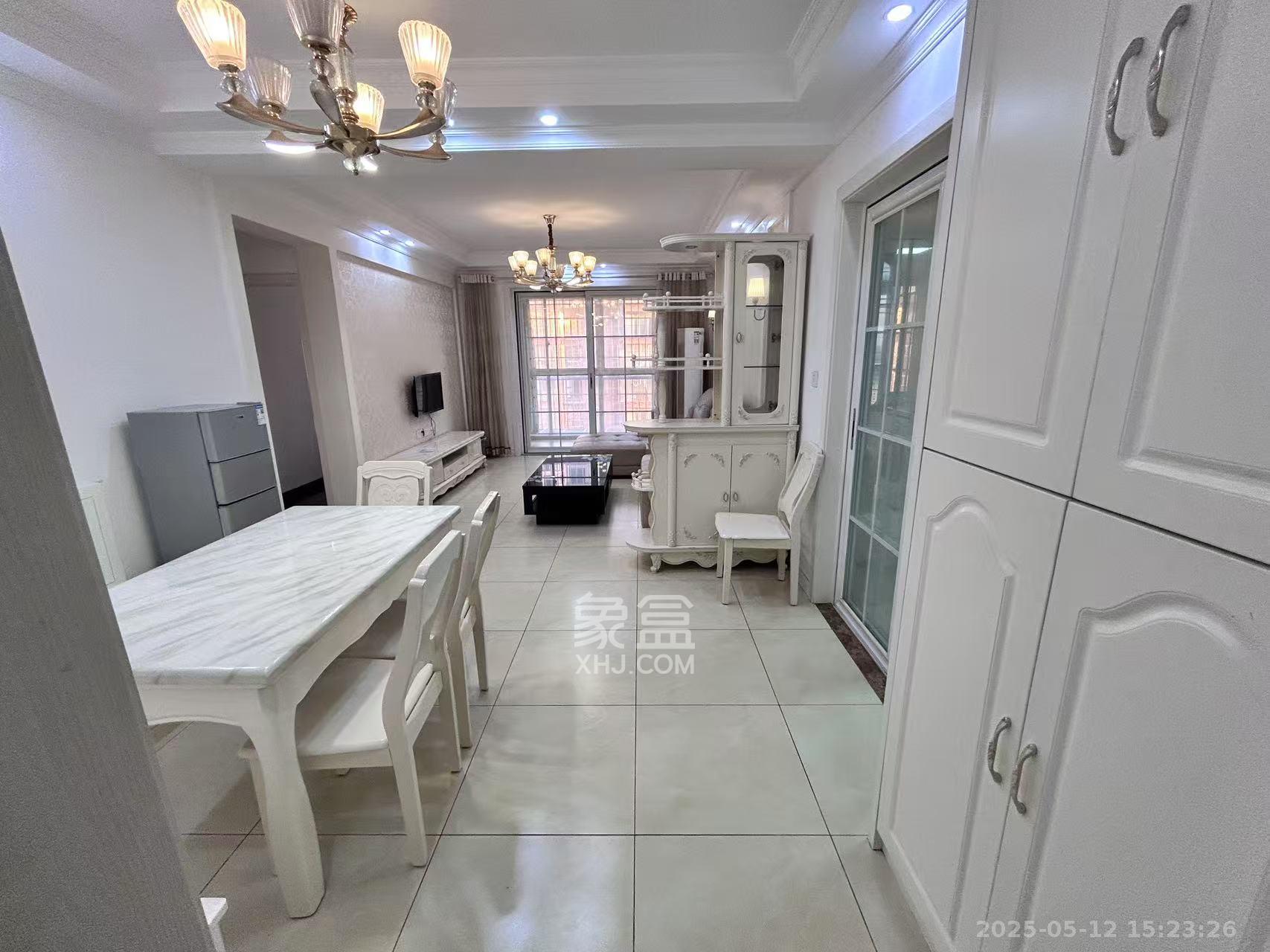 凯富南方鑫城 2室2厅1卫 2000.0元/月 凯富南方鑫城 2室2厅1卫 2000.0元/月室内图