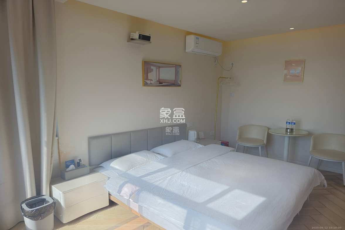 王府井公寓(福源公寓) 4室2厅2卫 4500.0元/月 王府井公寓(福源公寓) 4室2厅2卫 4500.0元/月室内图